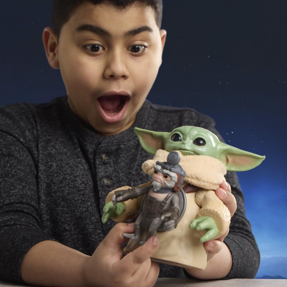 ハズブロ スター・ウォーズ マンダロリアン&グローグー ハグしてグローグー 6.5インチ エレクトロニック アクションフィギュア 未開封