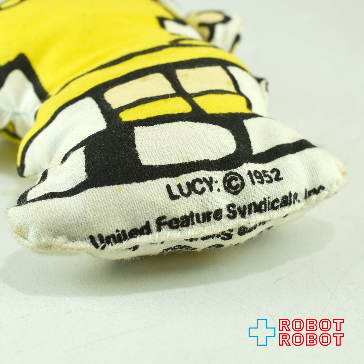 ピーナッツ スヌーピー ルーシー ピロードール 18センチ ぬいぐるみ人形