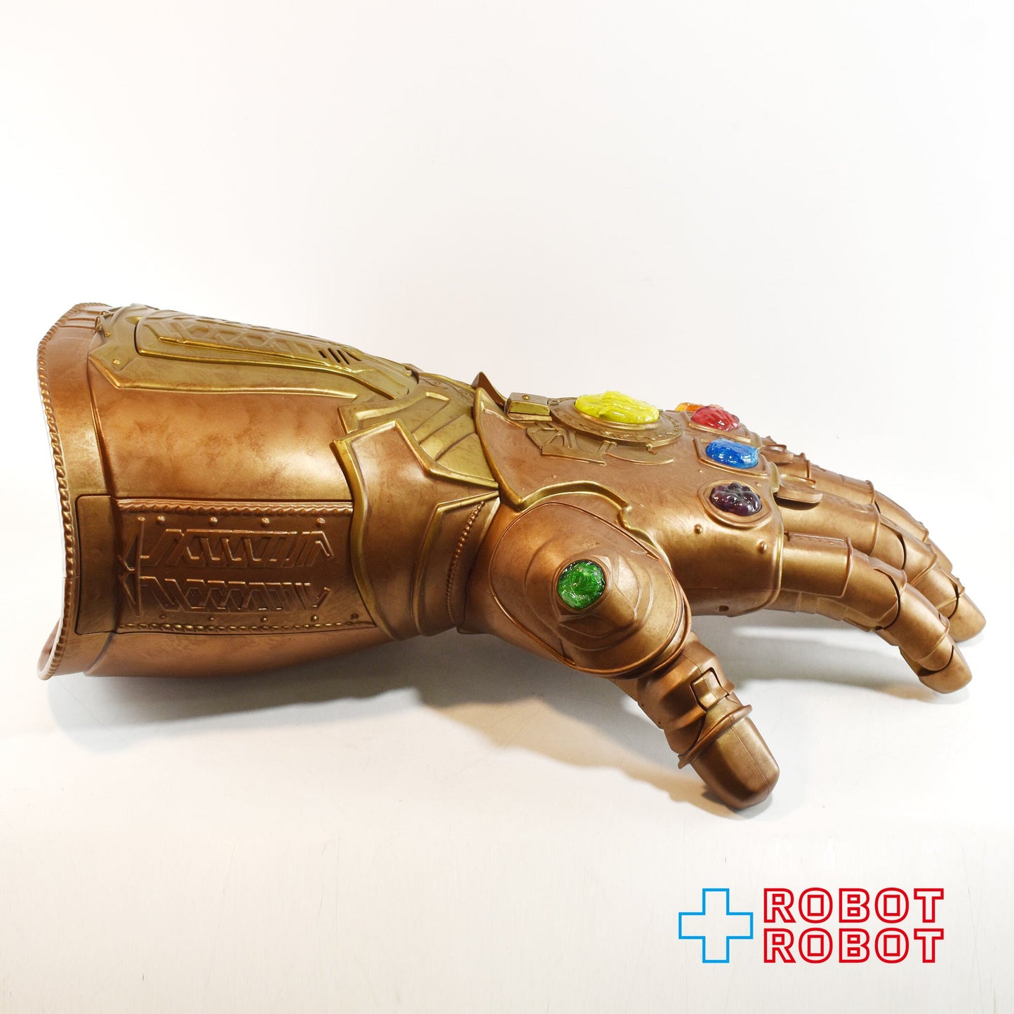 マーベルレジェンド アベンジャーズ インフィニティ・ウォー インフィニティ・ガントレット 1/1 レプリカ ルース
