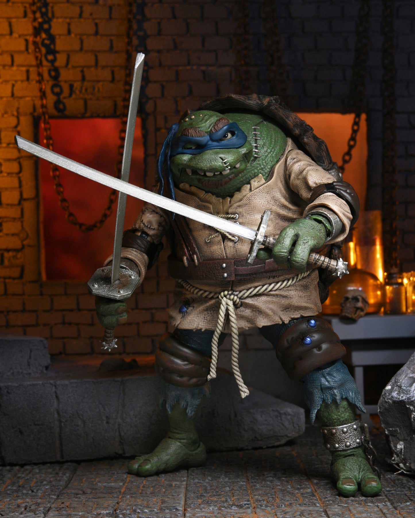 ネカ TMNT タートルズ ユニバーサル・モンスター レオナルド as ハンチバック アルティメット 7インチ アクションフィギュア 未開封