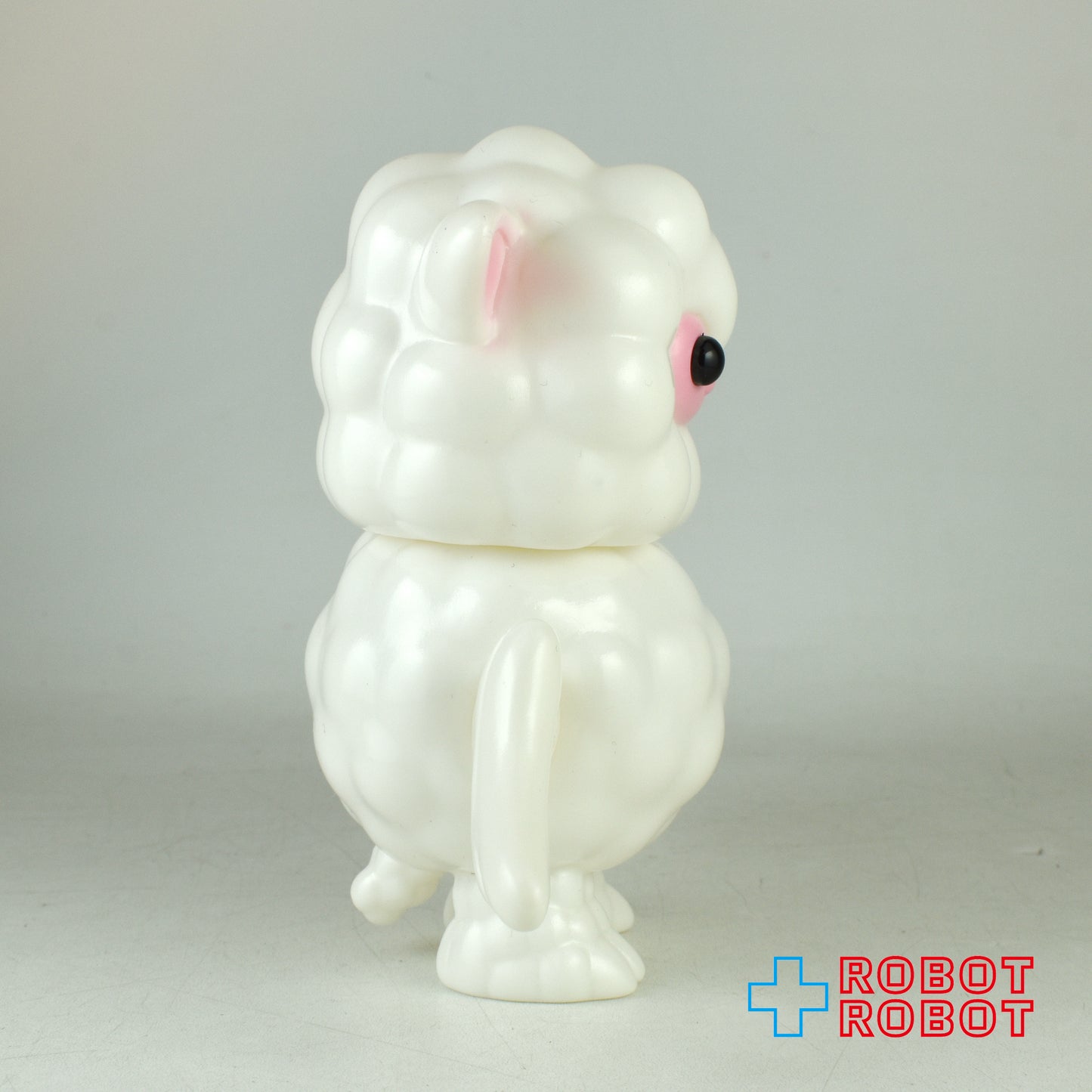 アートジャンキー 空飛ぶ子羊獣 ラムドン (ホワイト×ピンク) ソフビ