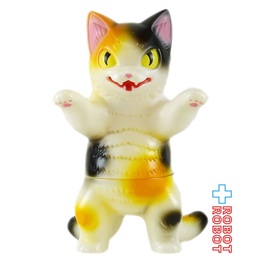 小夏屋 化猫怪獣ネゴラ 三毛 マイナーチェンジバージョン 背中 赤 / 黄 ソフビフィギュア
