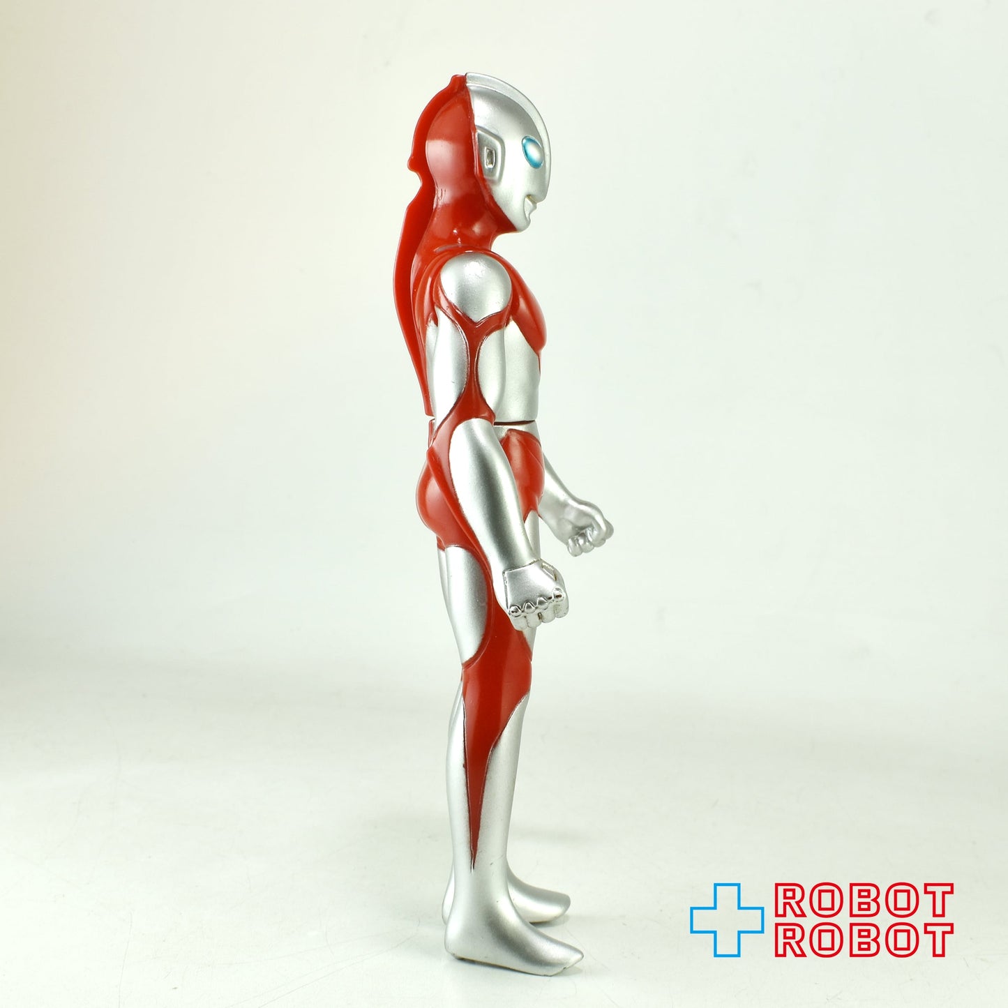 ⚫️バンダイ ウルトラマン ウルトラマンパワード ソフビ ルース