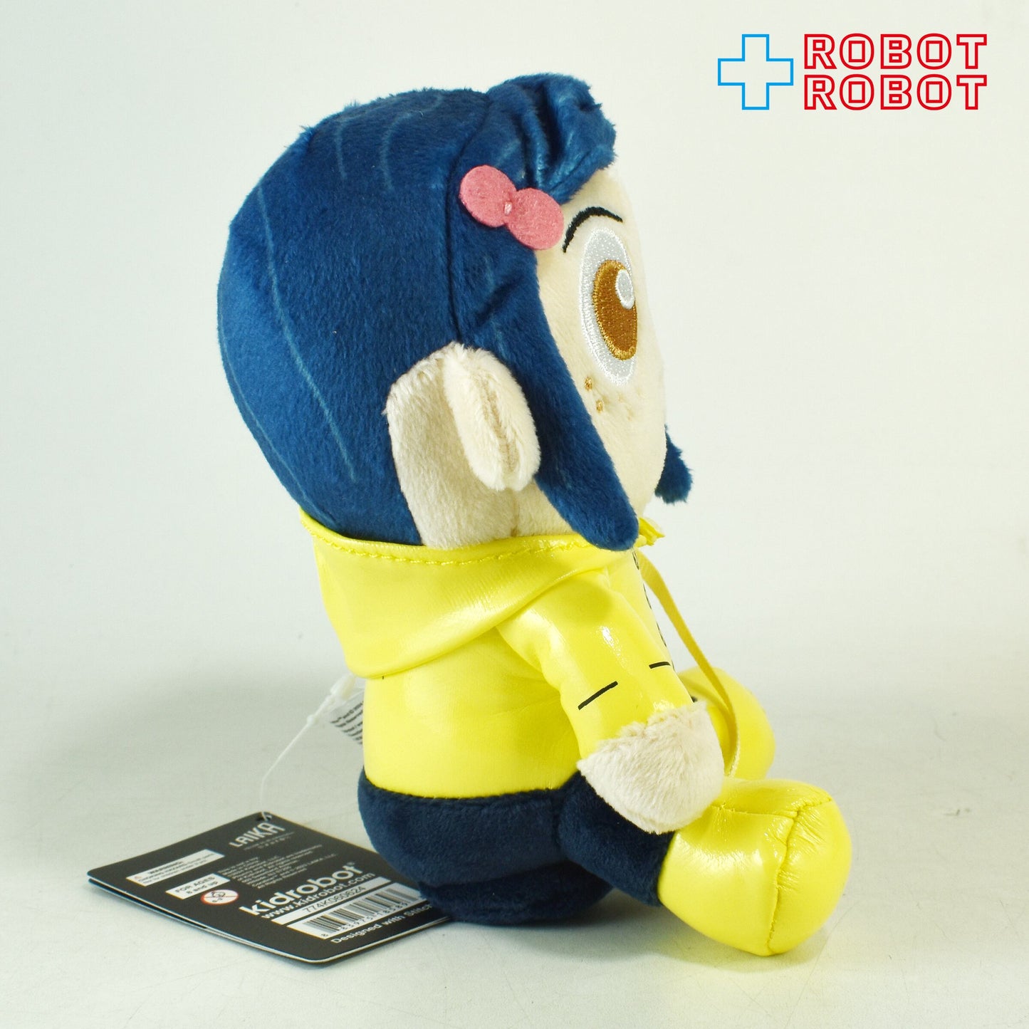 キッドロボット コララインとボタンの魔女 コラライン 磁石付き ショルダー ファニープラッシュ ぬいぐるみ人形 紙タグ付き