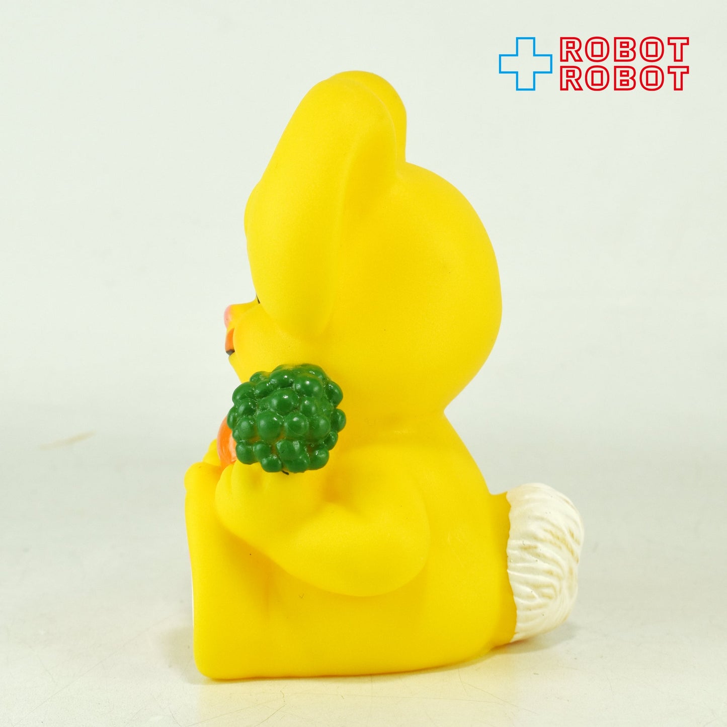 Dakin ニンジンを持った黄色いウサギ ソフビ フィギュア 1975