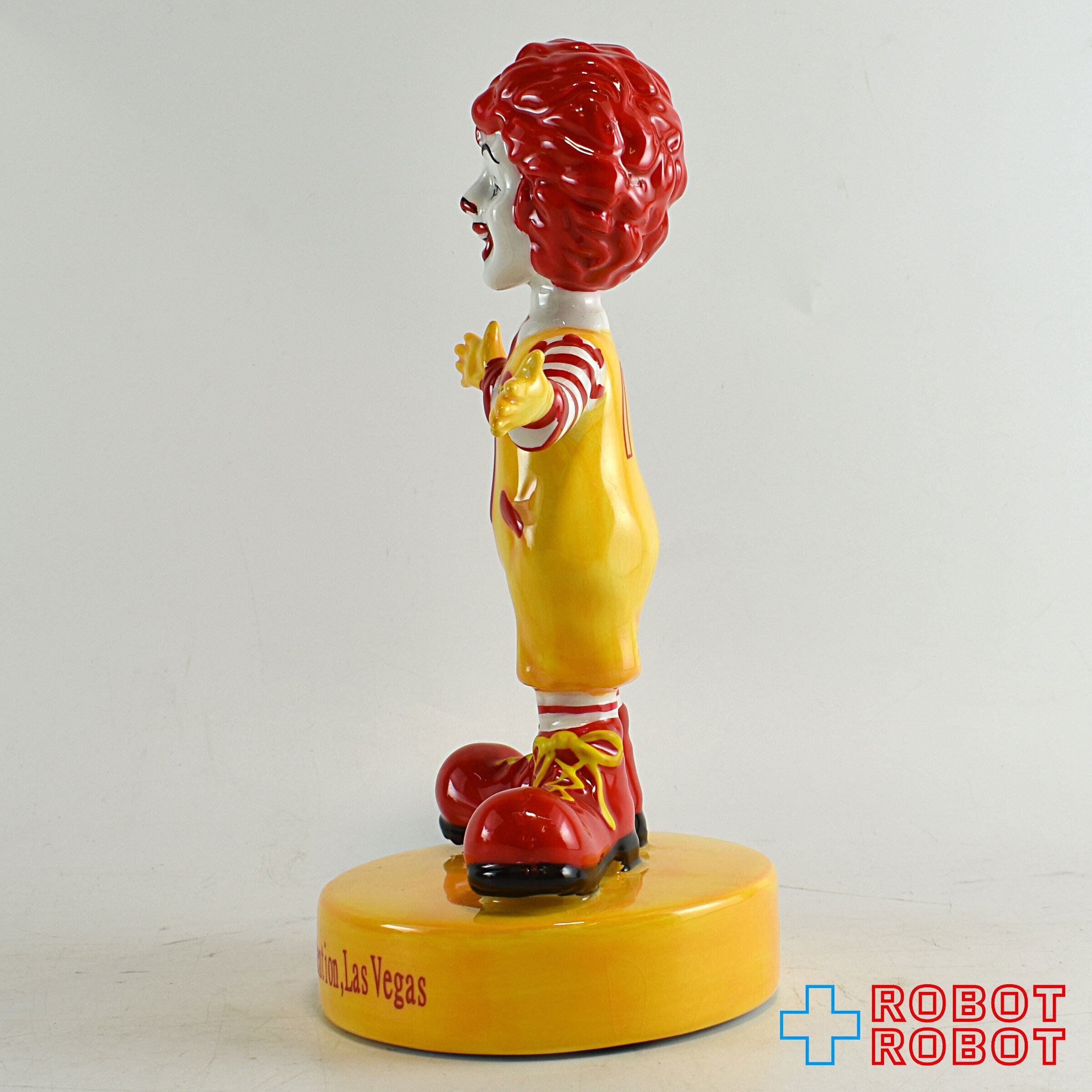 マクドナルド 陶器製 ロナルド フィギュア 2002 ワールドワイド
