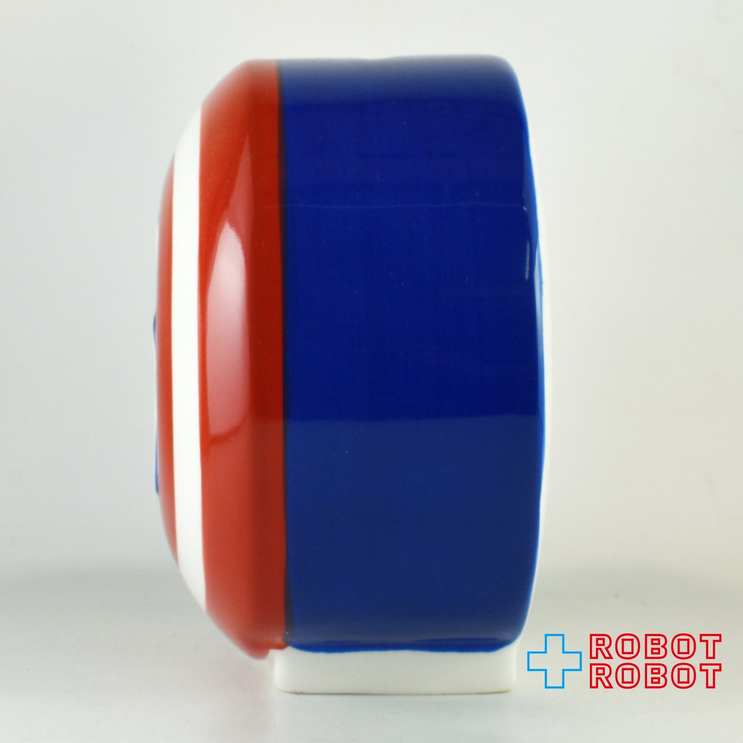 アベンジャーズ キャプテンアメリカ 貯金箱 シールド