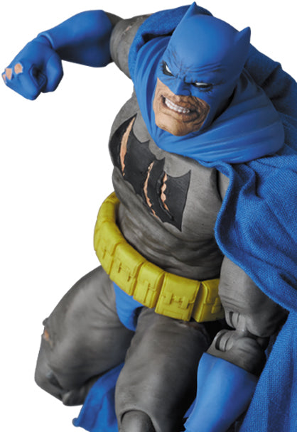 メディコム・トイ MAFEX マフェックス No.119 The Dark Knight Triumphant バットマン アクションフィギュア 未開封