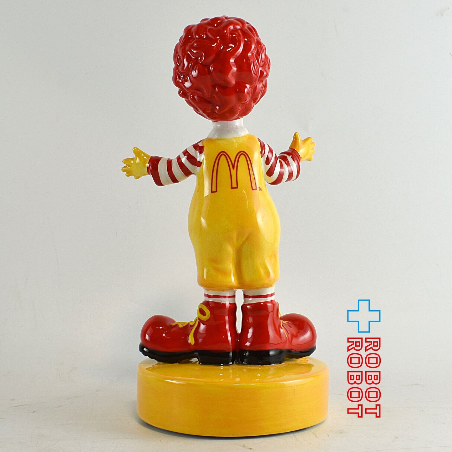 マクドナルド 陶器製 ロナルド フィギュア 2002 ワールドワイドコンベンション限定 白箱入