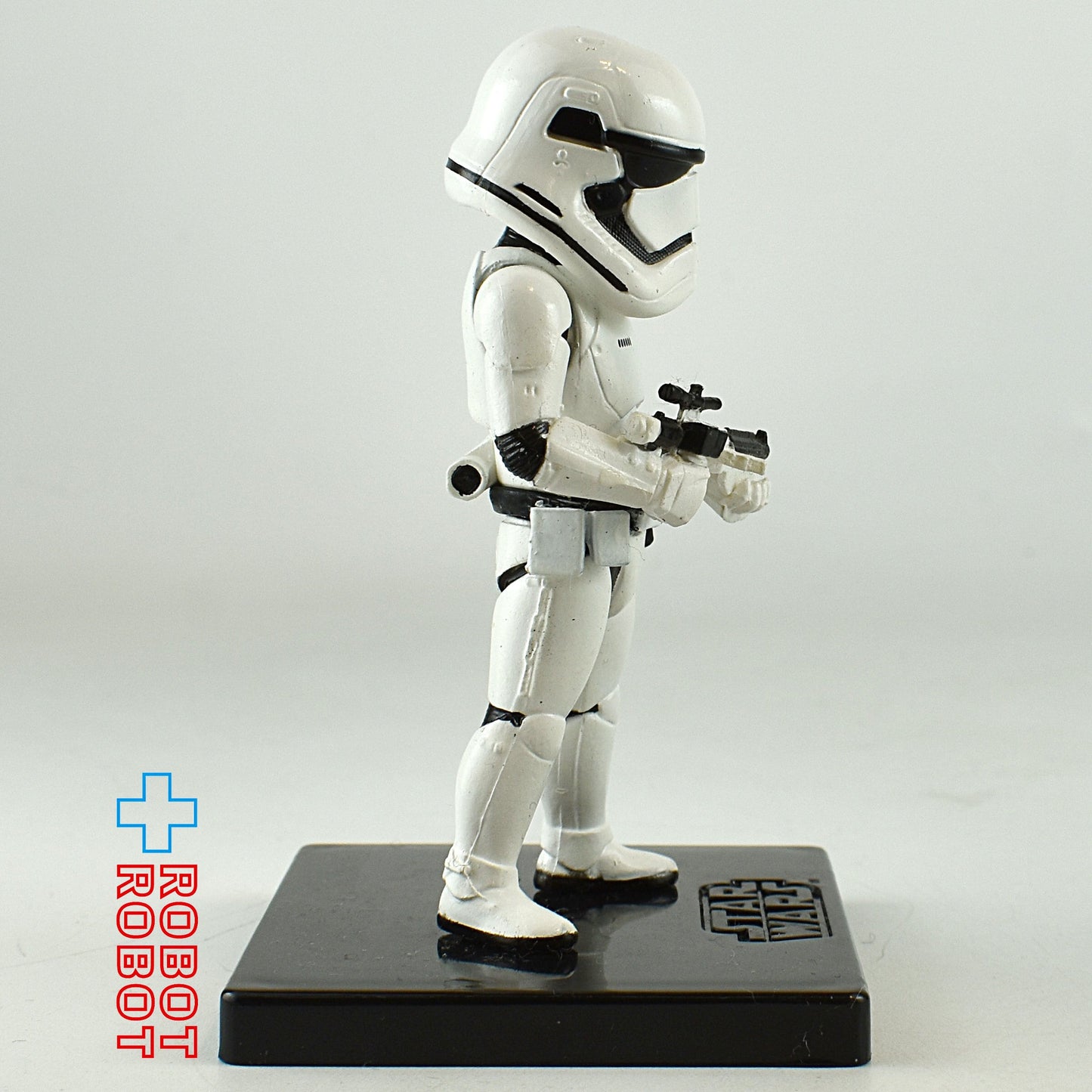 バンプレスト スター・ウォーズ フォースの覚醒 ワールドコレクタブルフィギュア ファースト・オーダー ストームトルーパー 未開封