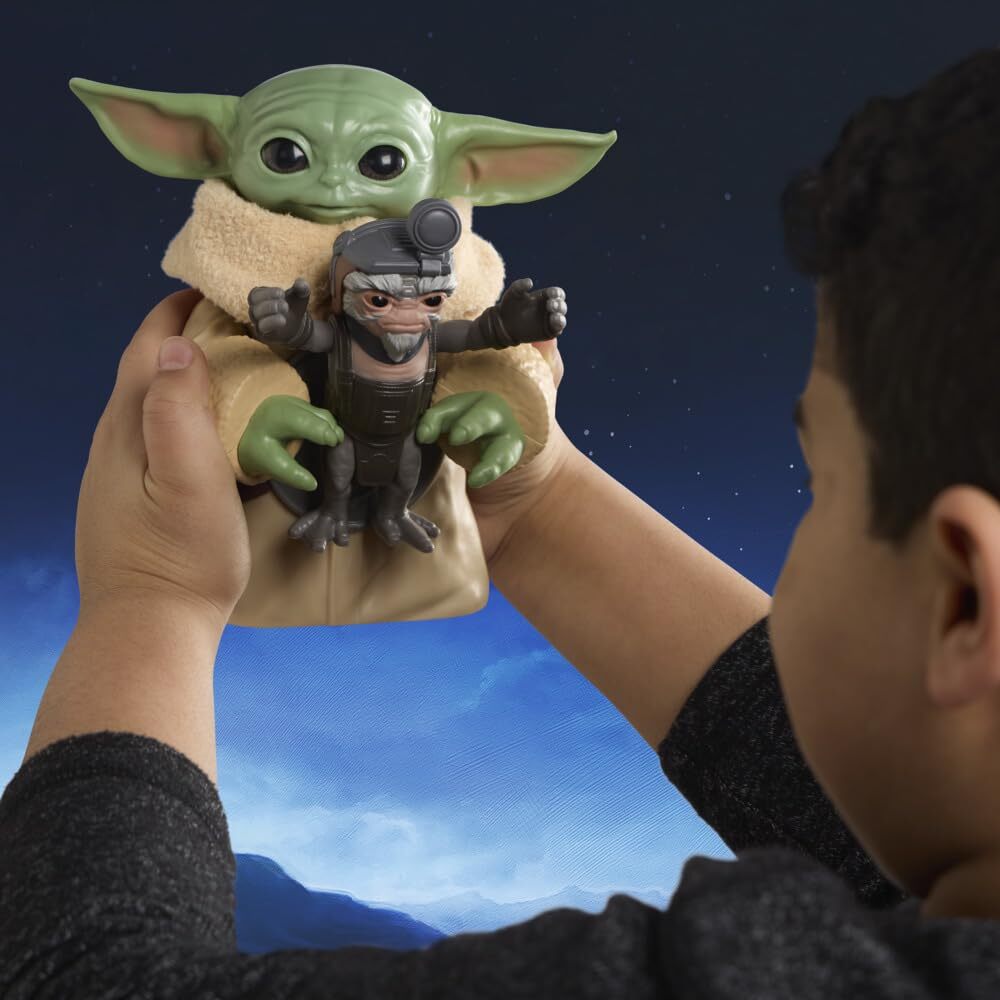 ハズブロ スター・ウォーズ マンダロリアン&グローグー ハグしてグローグー 6.5インチ エレクトロニック アクションフィギュア 未開封