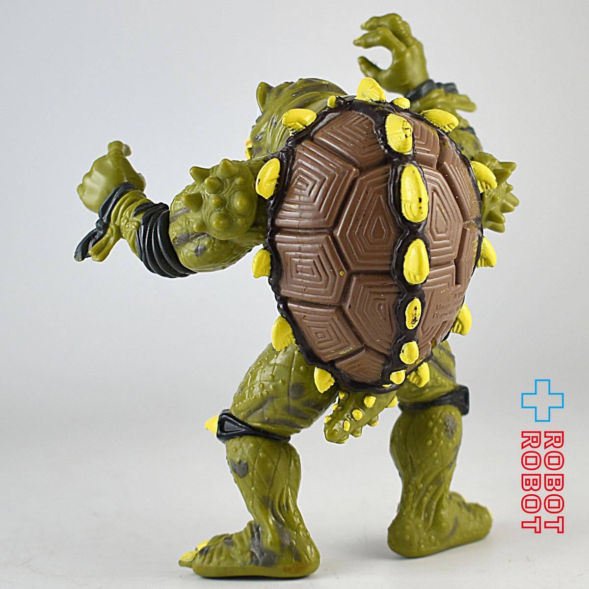 プレイメイツ ティーンエイジ・ミュータント・ニンジャ・タートルズ TMNT トッカ アクションフィギュア ルース