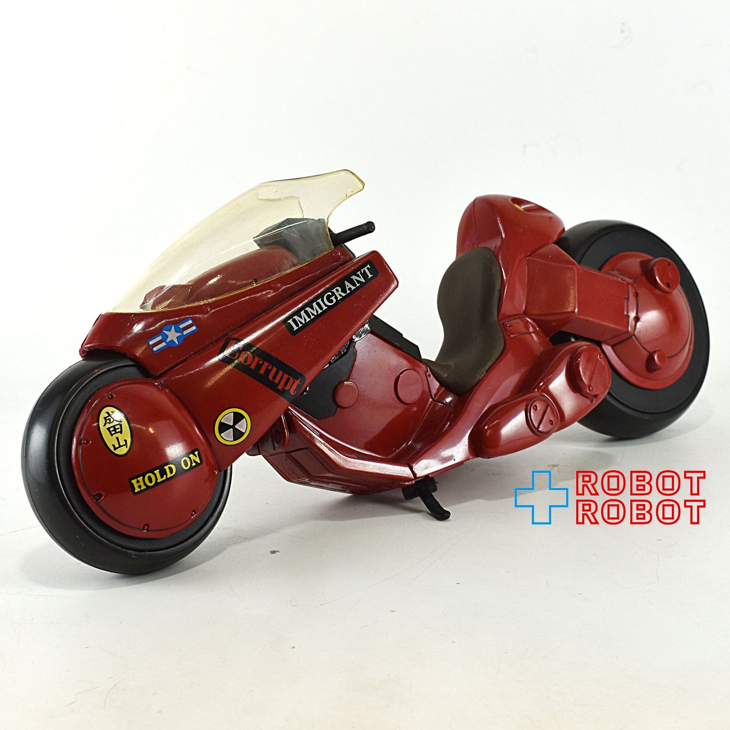 マクファーレン アキラ 金田のバイク