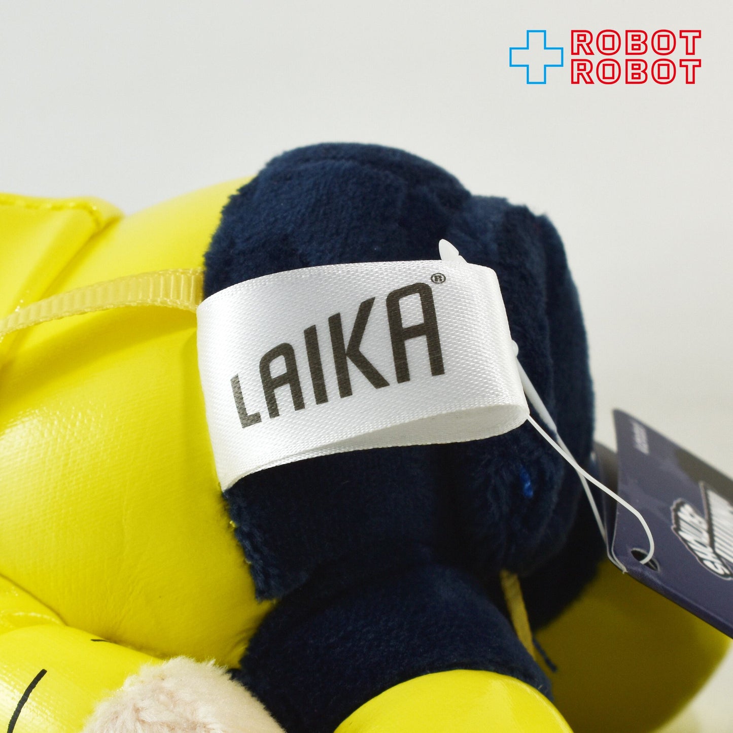 キッドロボット コララインとボタンの魔女 コラライン 磁石付き ショルダー ファニープラッシュ ぬいぐるみ人形 紙タグ付き