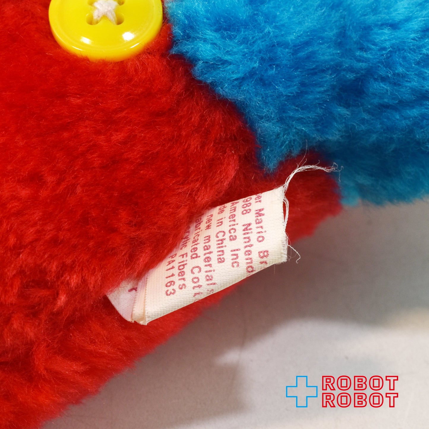 アクメ社 ニンテンドー スーパーマリオ ４つ穴ボタン24センチ ぬいぐるみ人形