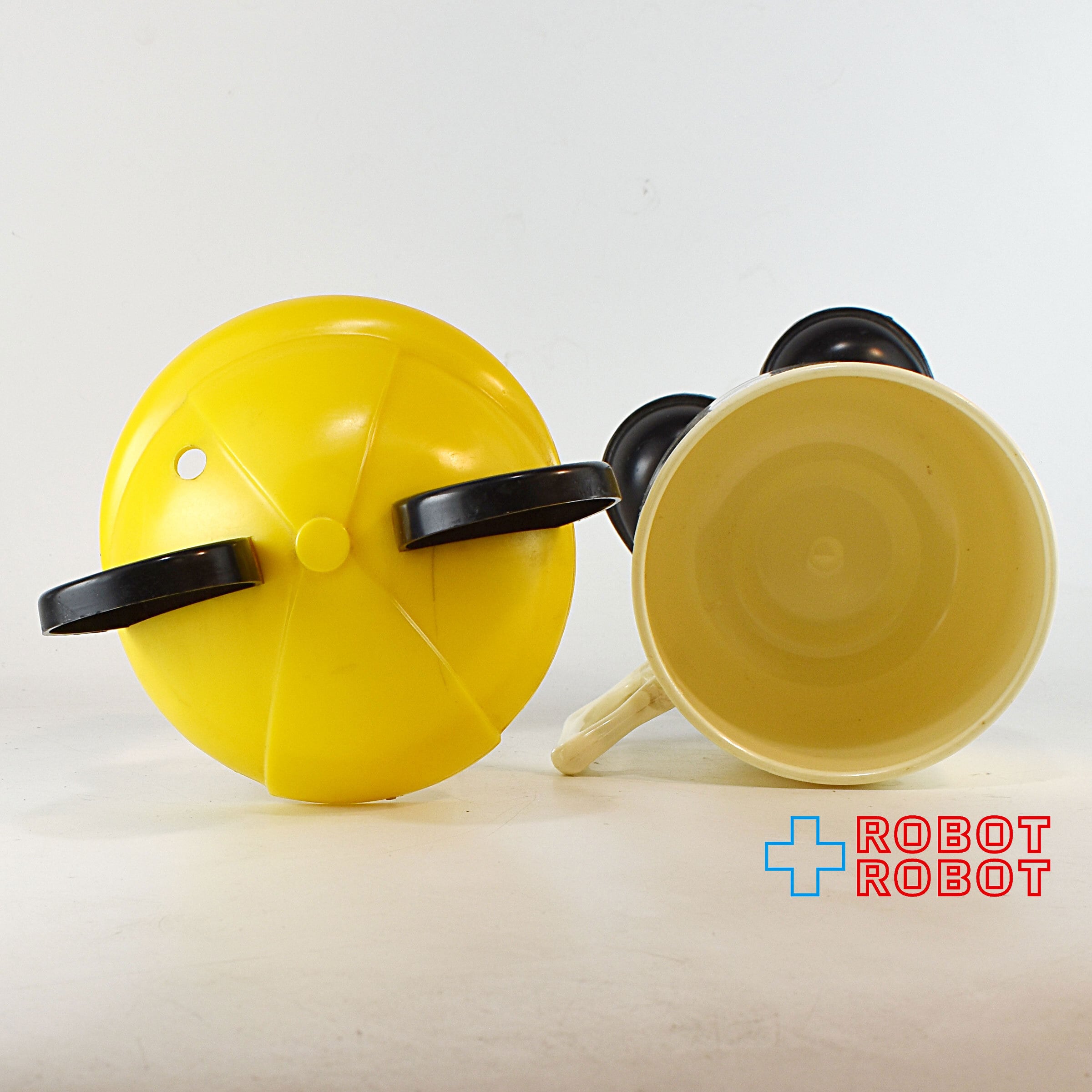 ディズニー ミッキーマウス ミッキーズ ファン マグ 黄色蓋