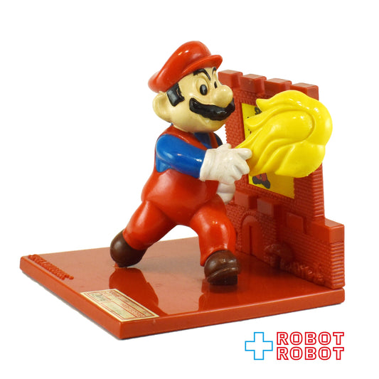 ハズブロ スーパーマリオ トロフィーフィギュア マリオ＆ファイアボール 1988