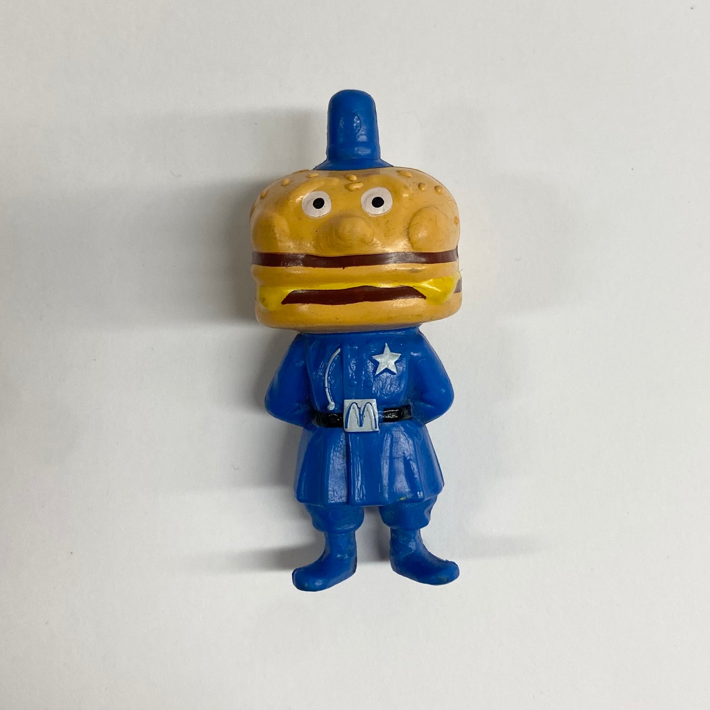 カナダのマクドナルド ビッグマックポリス メイドインカナダ ゴマ付 PVCフィギュア 1985