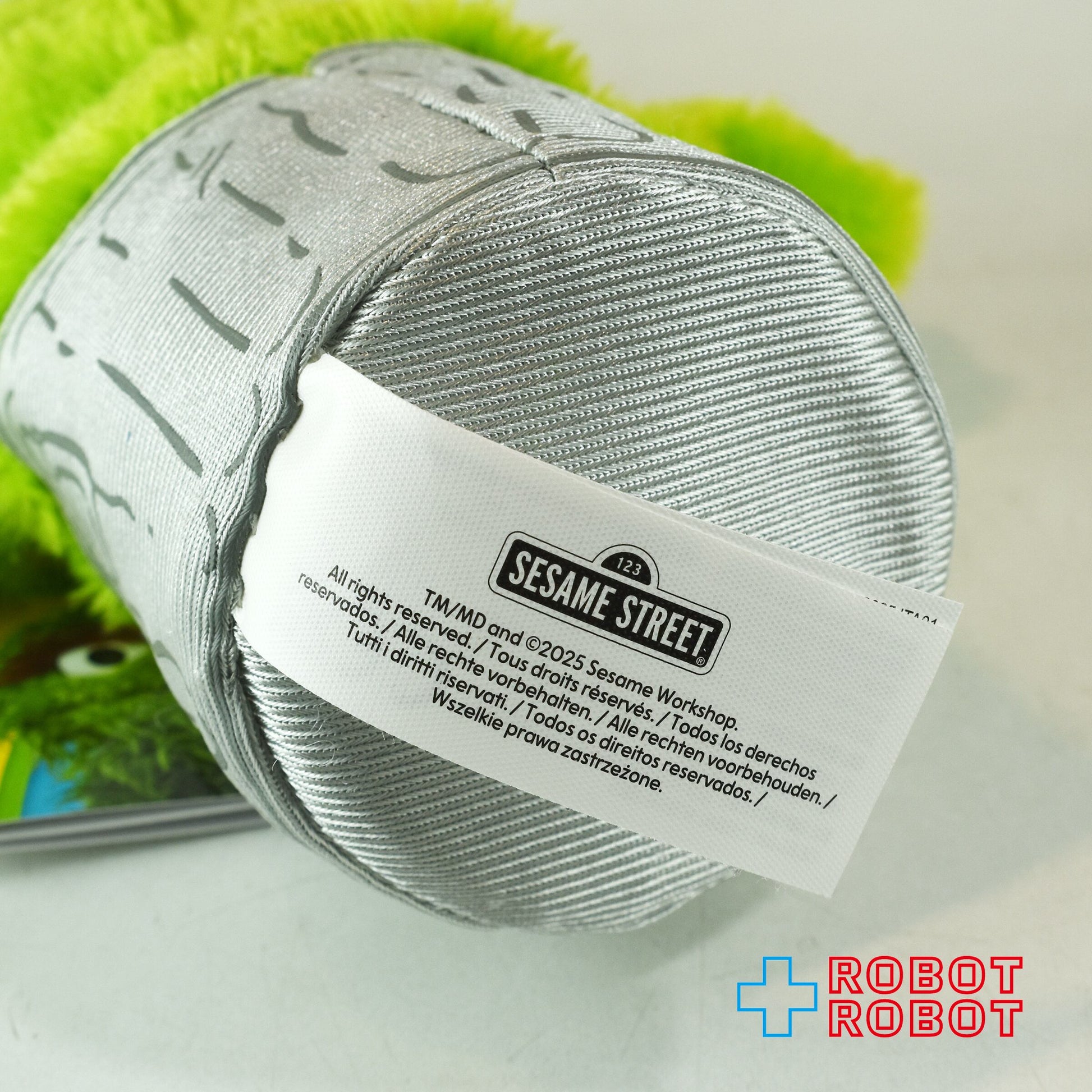 ジャストプレイ セサミストリート オスカー Sサイズ ぬいぐるみ 紙タグ付き - ROBOTROBOT