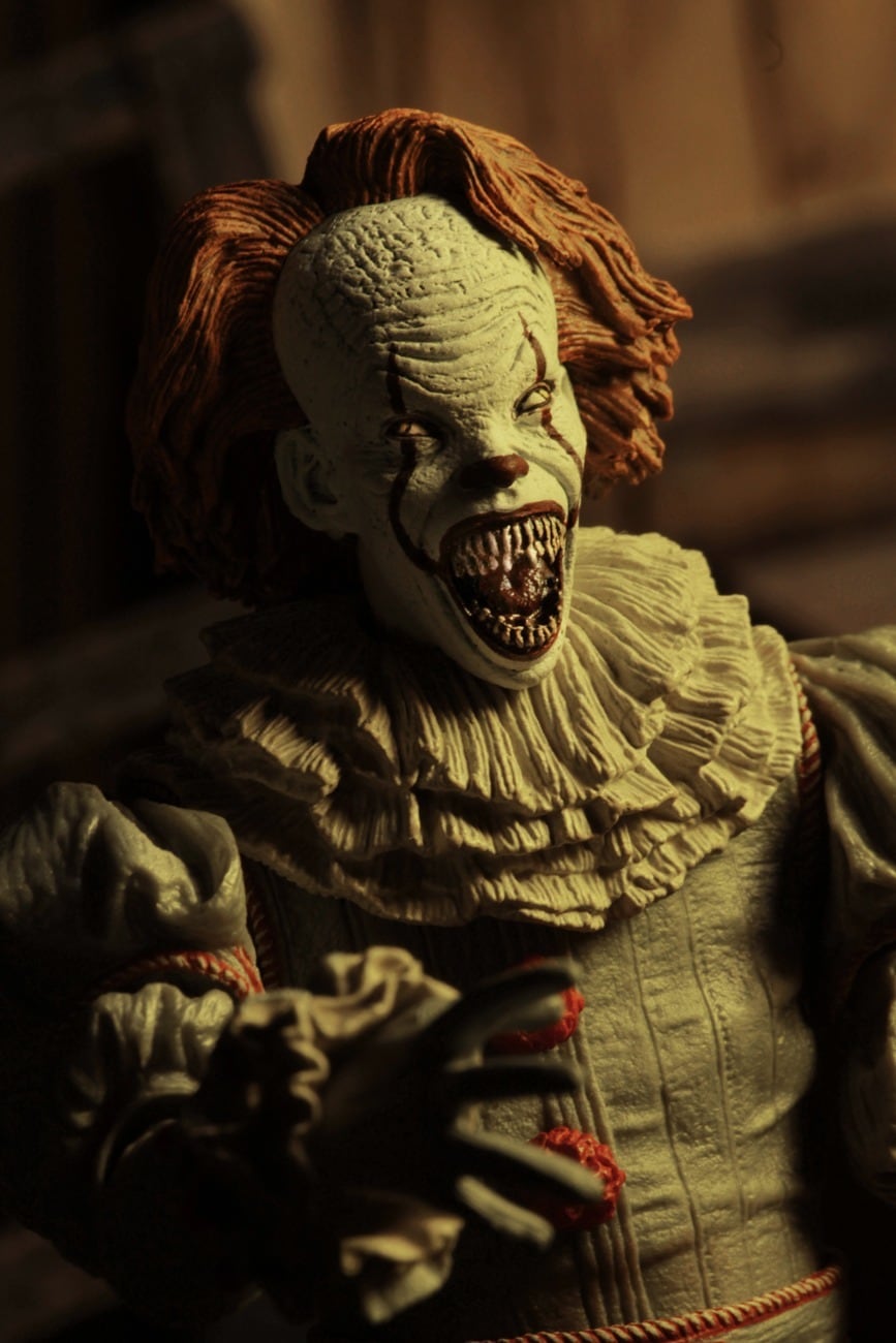 NECA IT イット それが見えたら、終わり。 ペニーワイズ ウェル・ハウスVer. アルティメット 7インチ アクションフィギュア 未開封