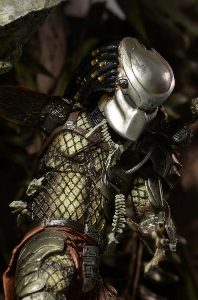 ネカ NECA プレデター ジャングルハンター・プレデター アルティメイト