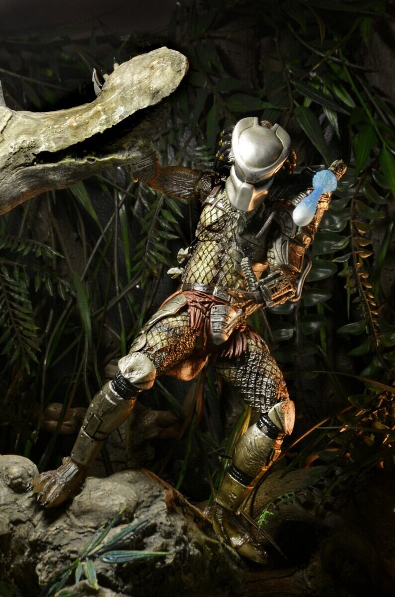ネカ NECA プレデター ジャングルハンター・プレデター アルティメイト