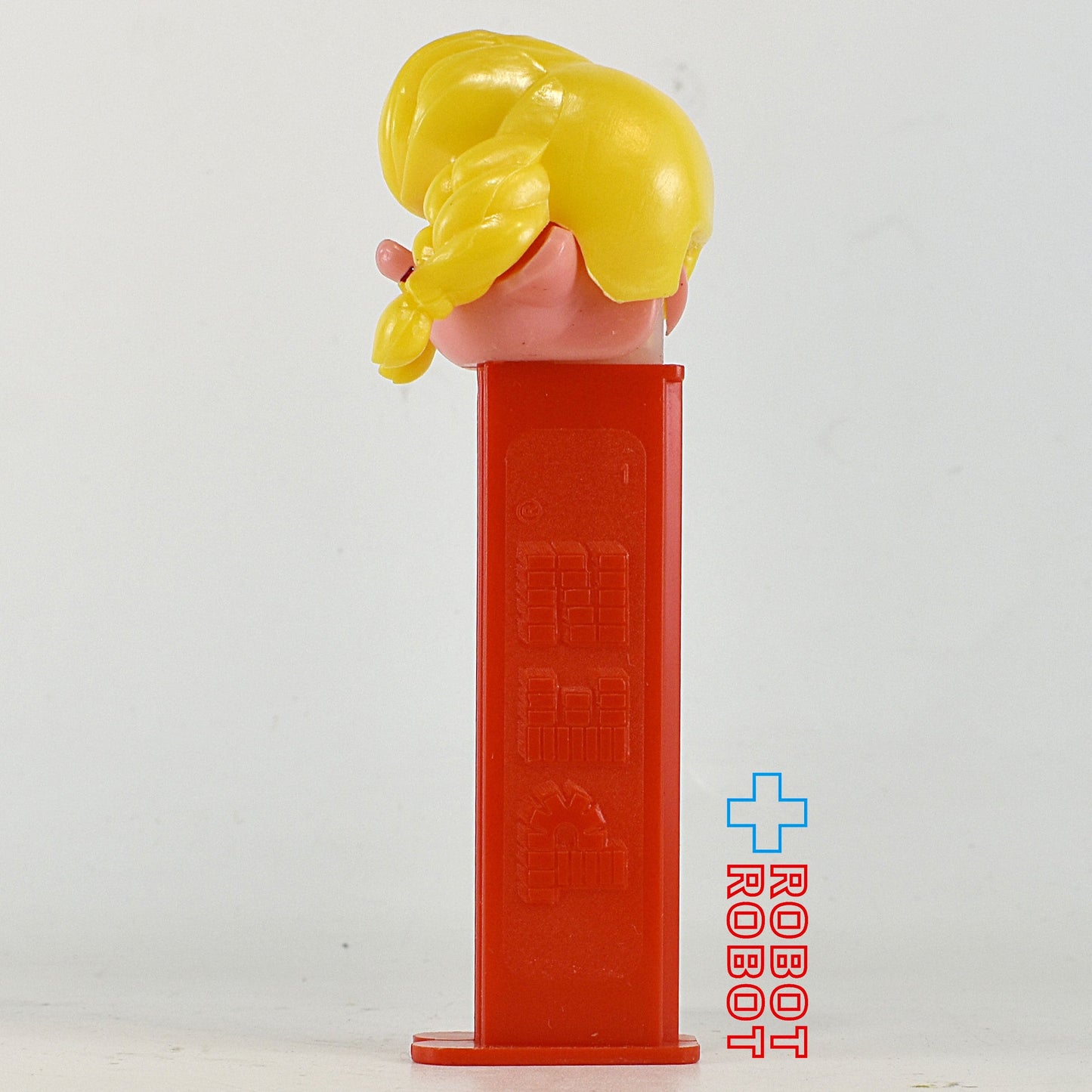 PEZ パル ガール イエローヘア 4.9