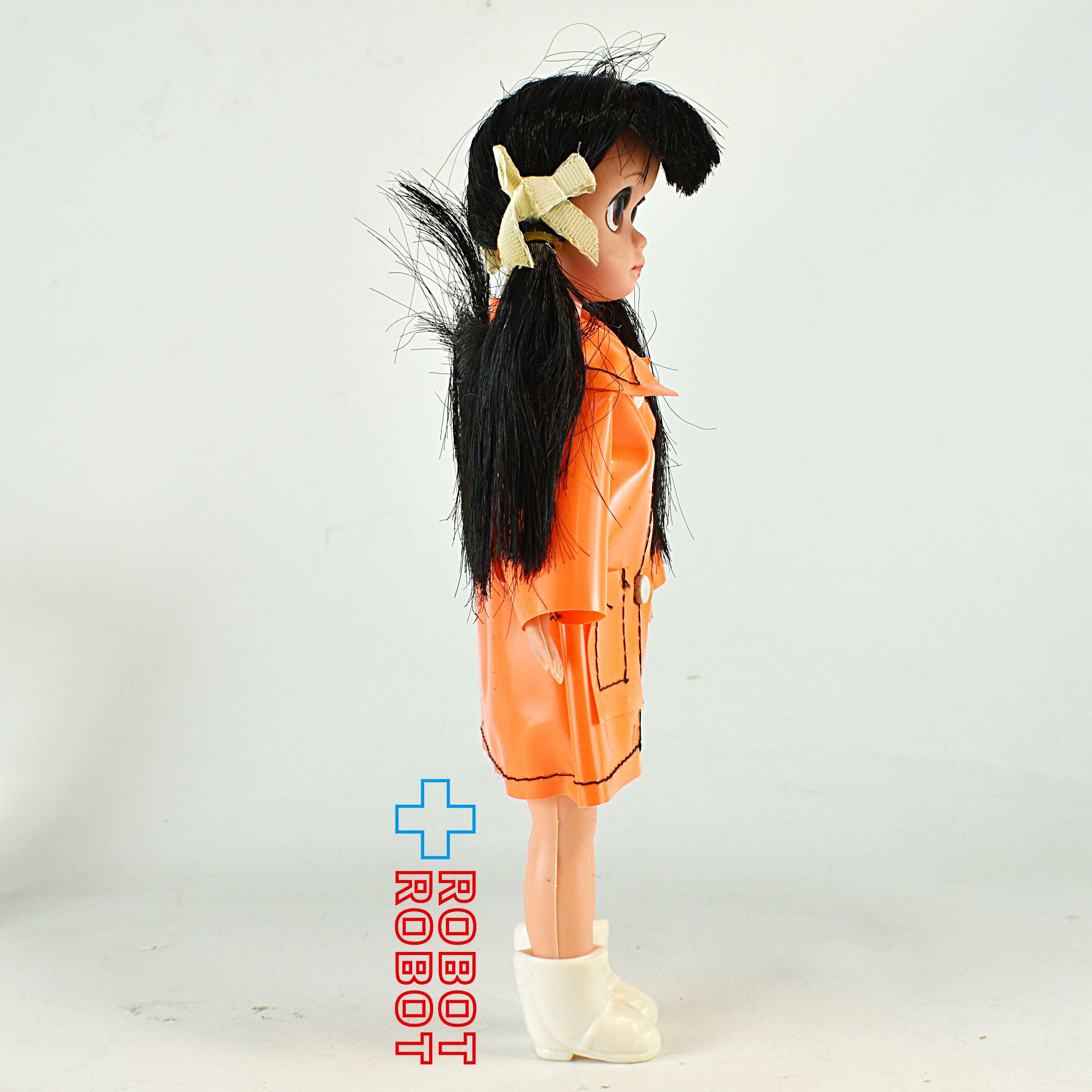 スージースリッカー黒髪ロングヘア 人形 箱入 1960's – ROBOTROBOT
