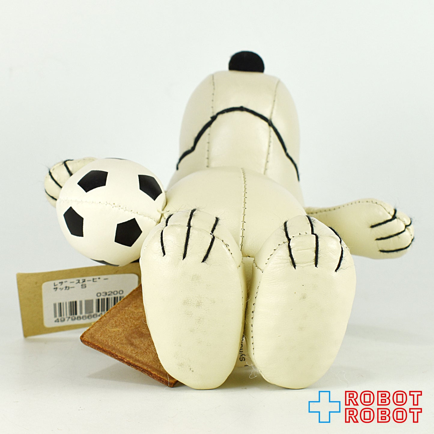 レザー スヌーピー ぬいぐるみ サッカー Sサイズ 人形 紙タグ付き