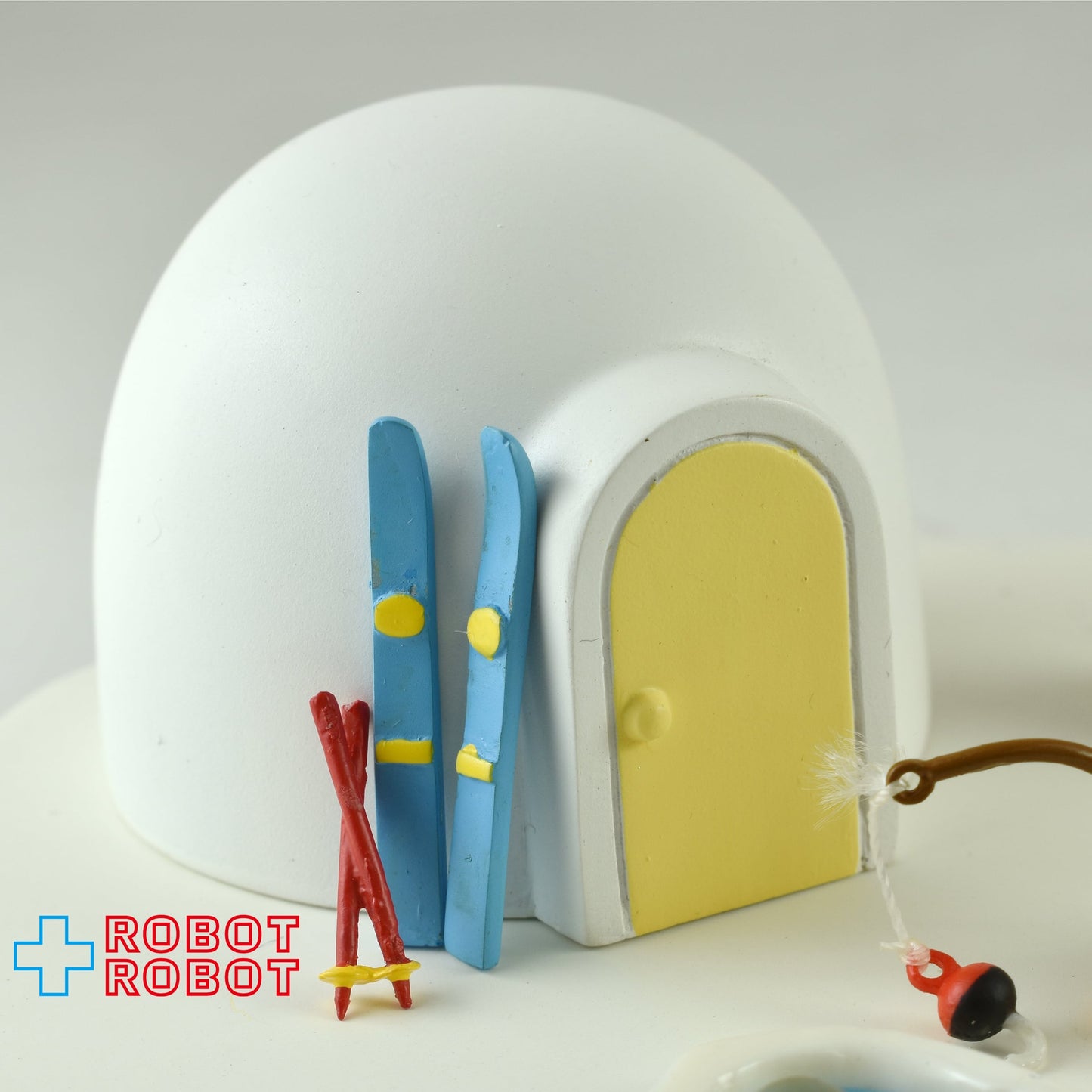 ピングーエッグ ミニフィギュアとジオラマセット