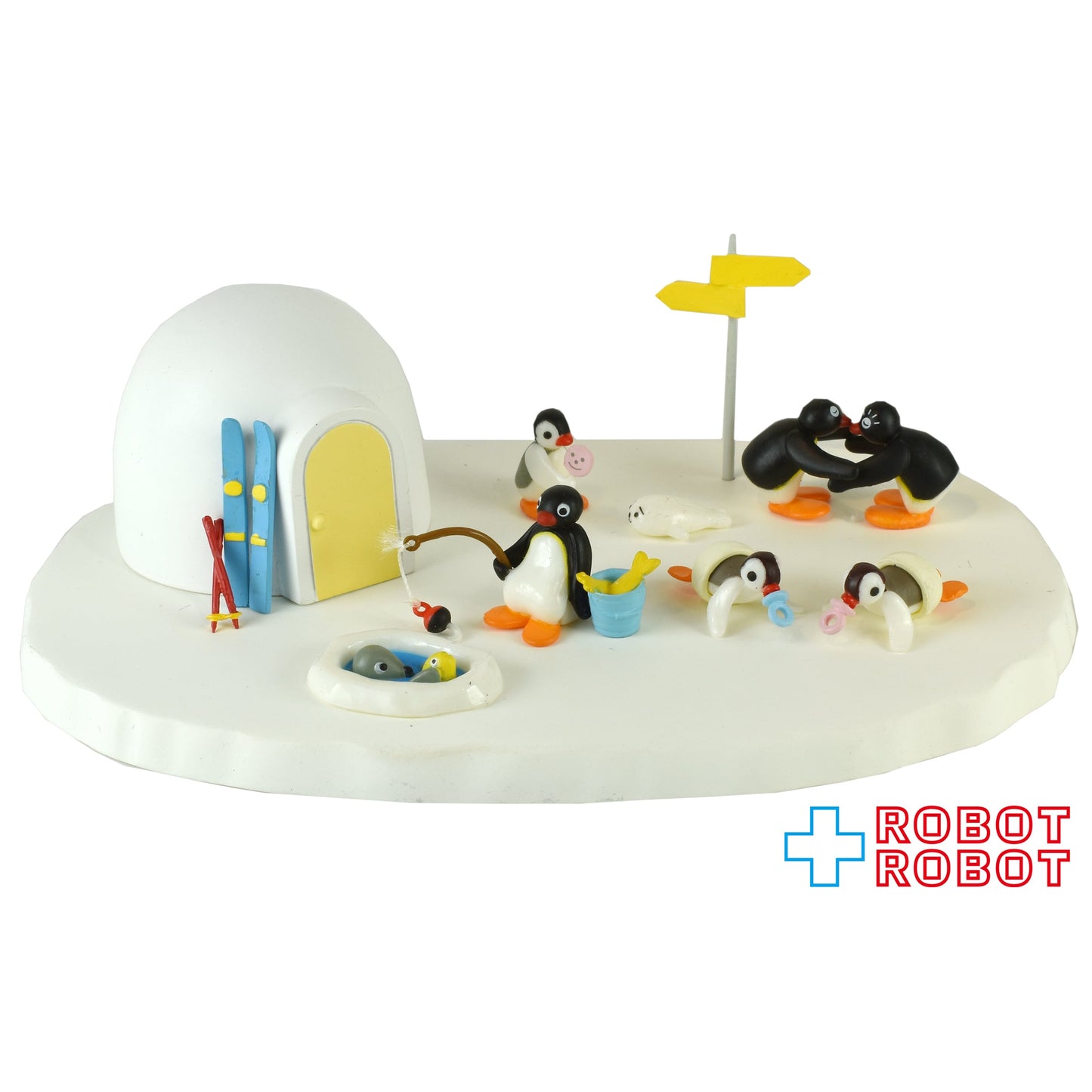 ピングーエッグ ミニフィギュアとジオラマセット