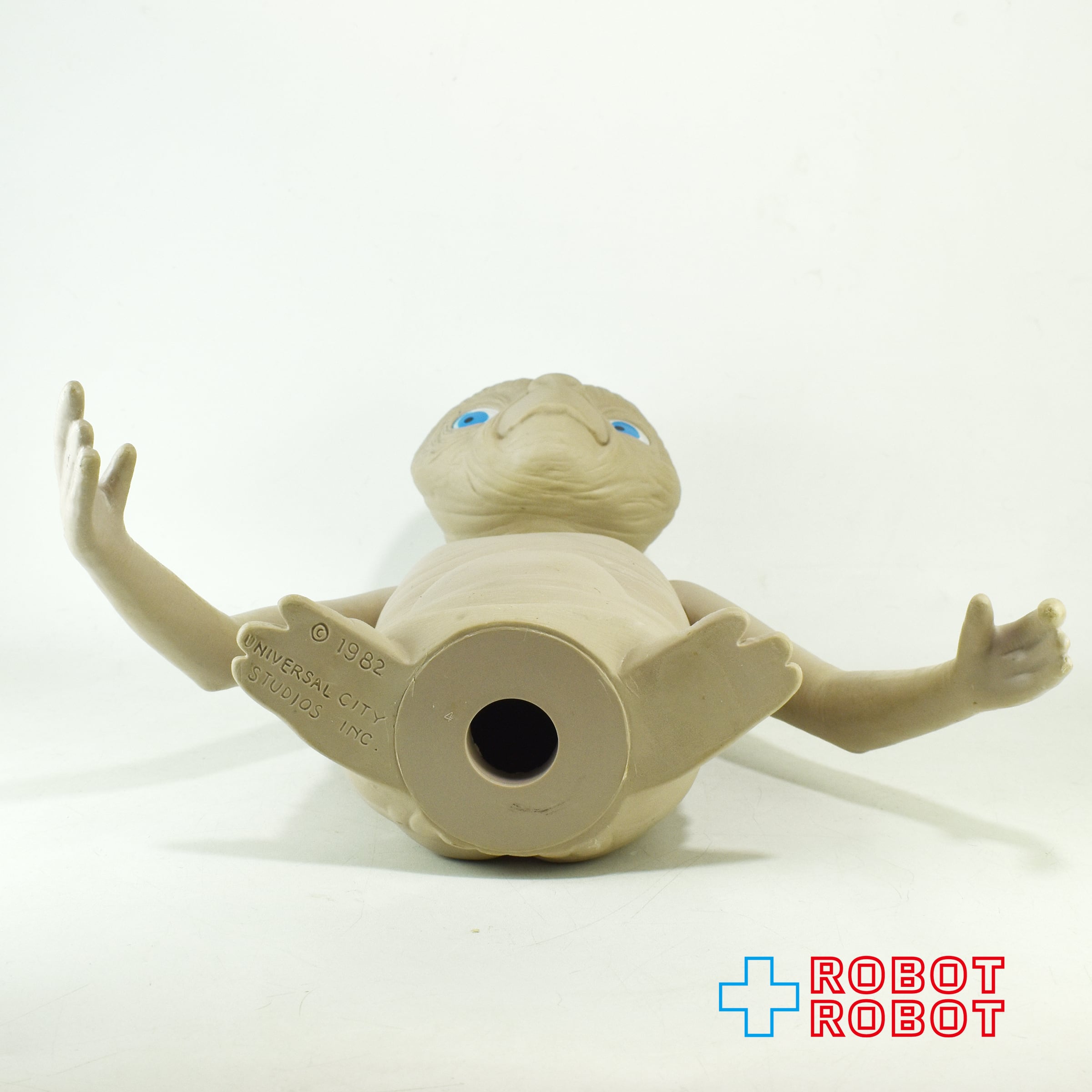 E.T. ソフビ フィギュア 1982 ユニバーサルシティスタジオ – ROBOTROBOT