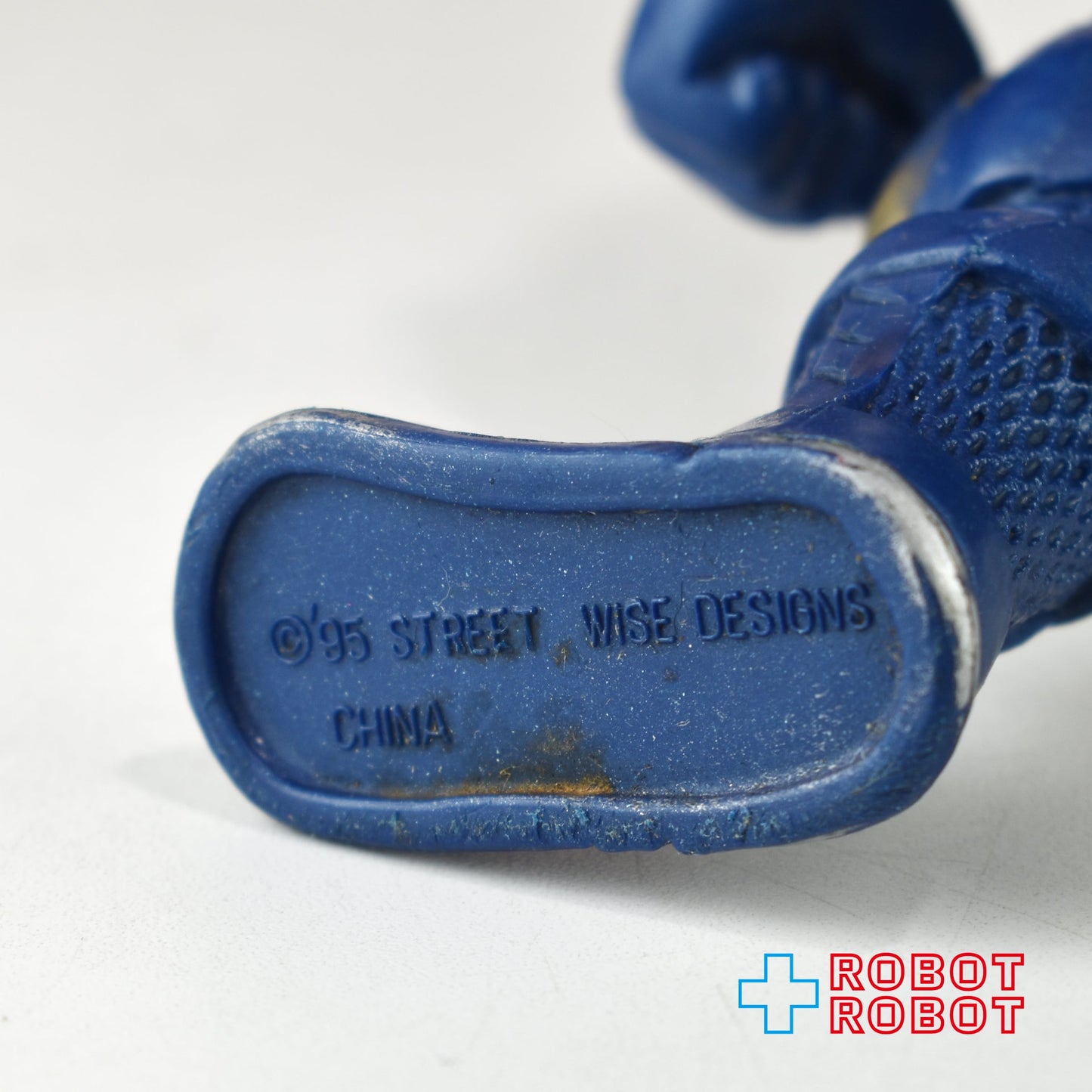 ストリートシャークス パワーバイトピラノイド アクションフィギュア ※右手武器欠