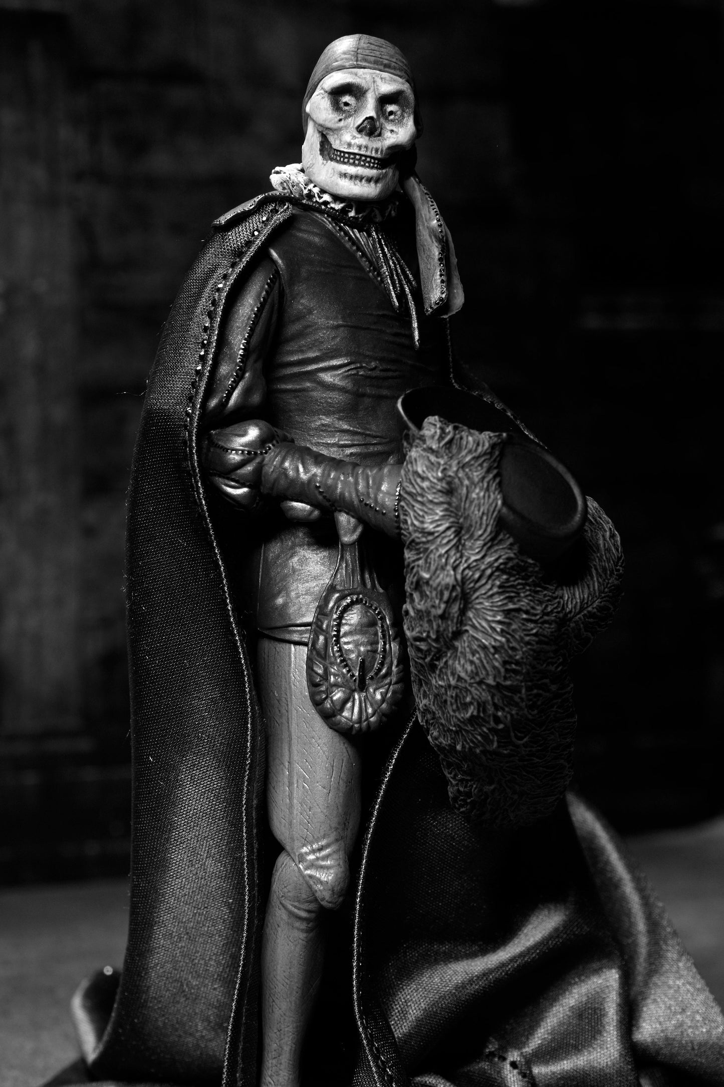 NECA ネカ オペラ座の怪人 アルティメット (ブラック＆ホワイト) 1925 7インチ アクションフィギュア 未開封