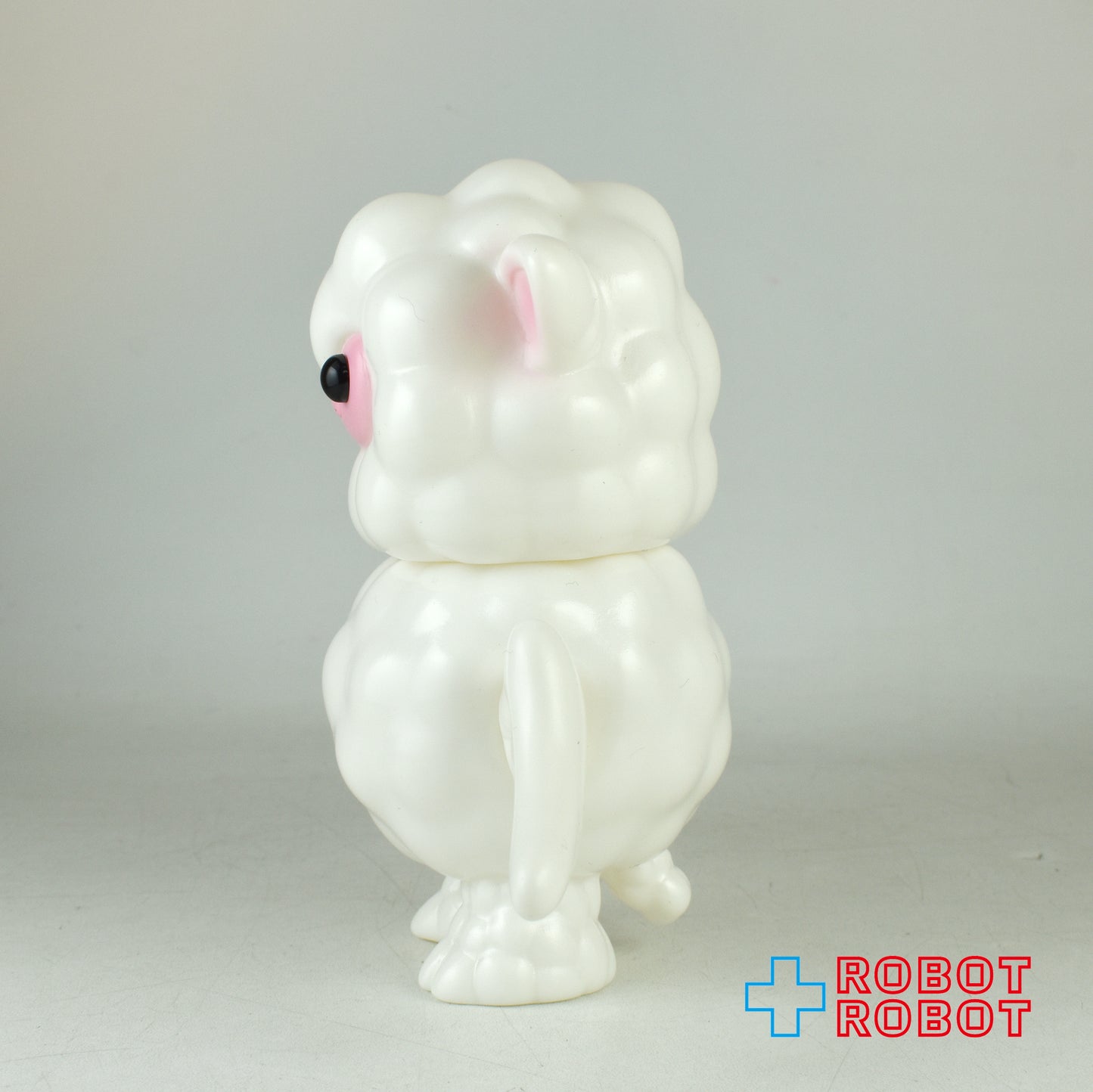 アートジャンキー 空飛ぶ子羊獣 ラムドン (ホワイト×ピンク) ソフビ