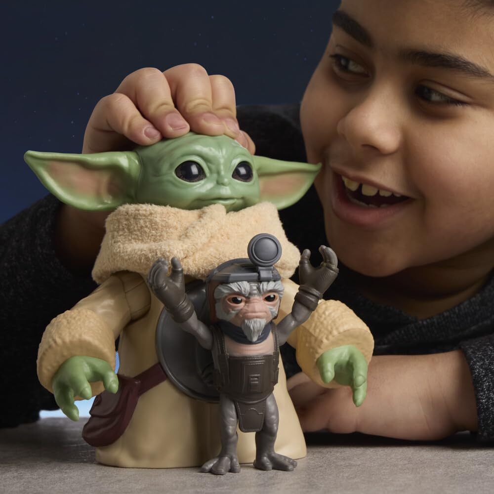 ハズブロ スター・ウォーズ マンダロリアン&グローグー ハグしてグローグー 6.5インチ エレクトロニック アクションフィギュア 未開封