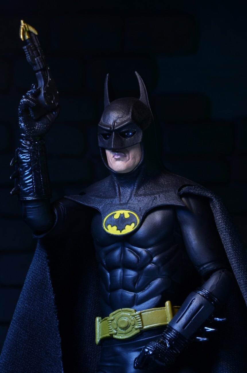 ネカ DCコミックス ティムバートン版 バットマン (マイケル・キートン) 7インチ アクションフィギュア 未開封