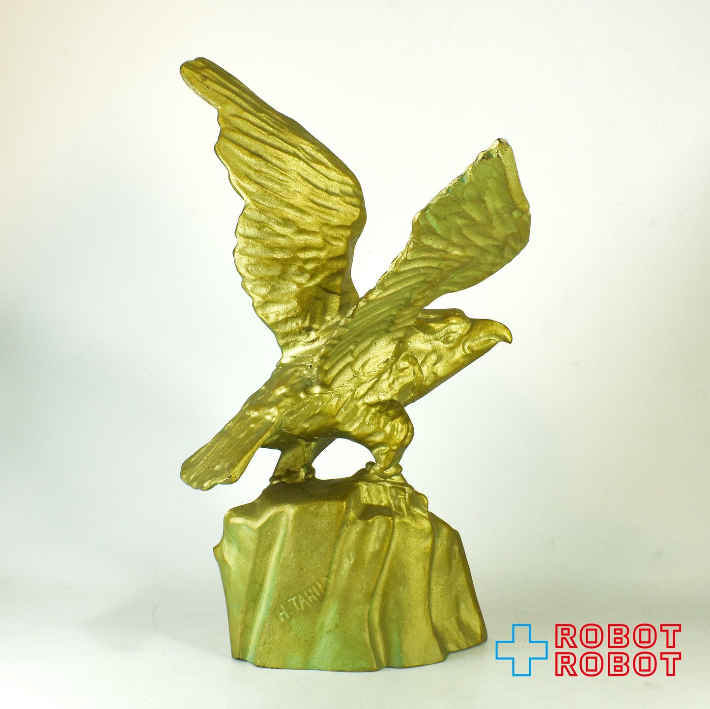 具志堅用高 黄金のかんむり鷲 鉄製 オブジェ 置物