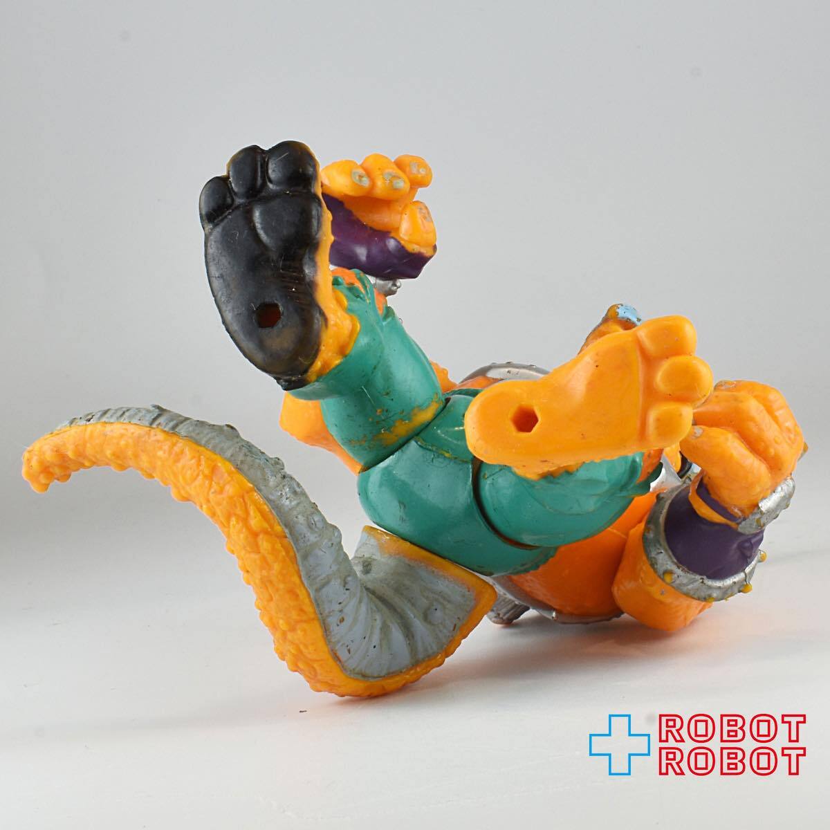 プレイメイツ ティーンエイジ・ミュータント・ニンジャ・タートルズ TMNTトリケラトン 1990 アクションフィギュア ルース