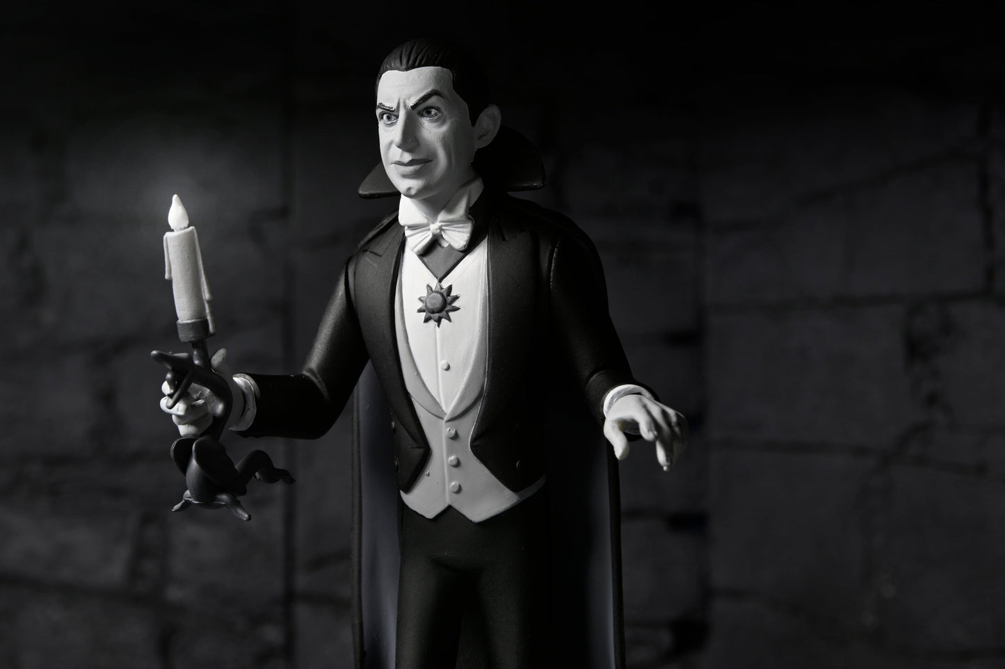 ネカ トゥーニーテラーズ スタイライズド ユニバーサルモンスターズ ドラキュラ伯爵 シルバースクリーン Ver. 6インチ アクションフィギュア 未開封