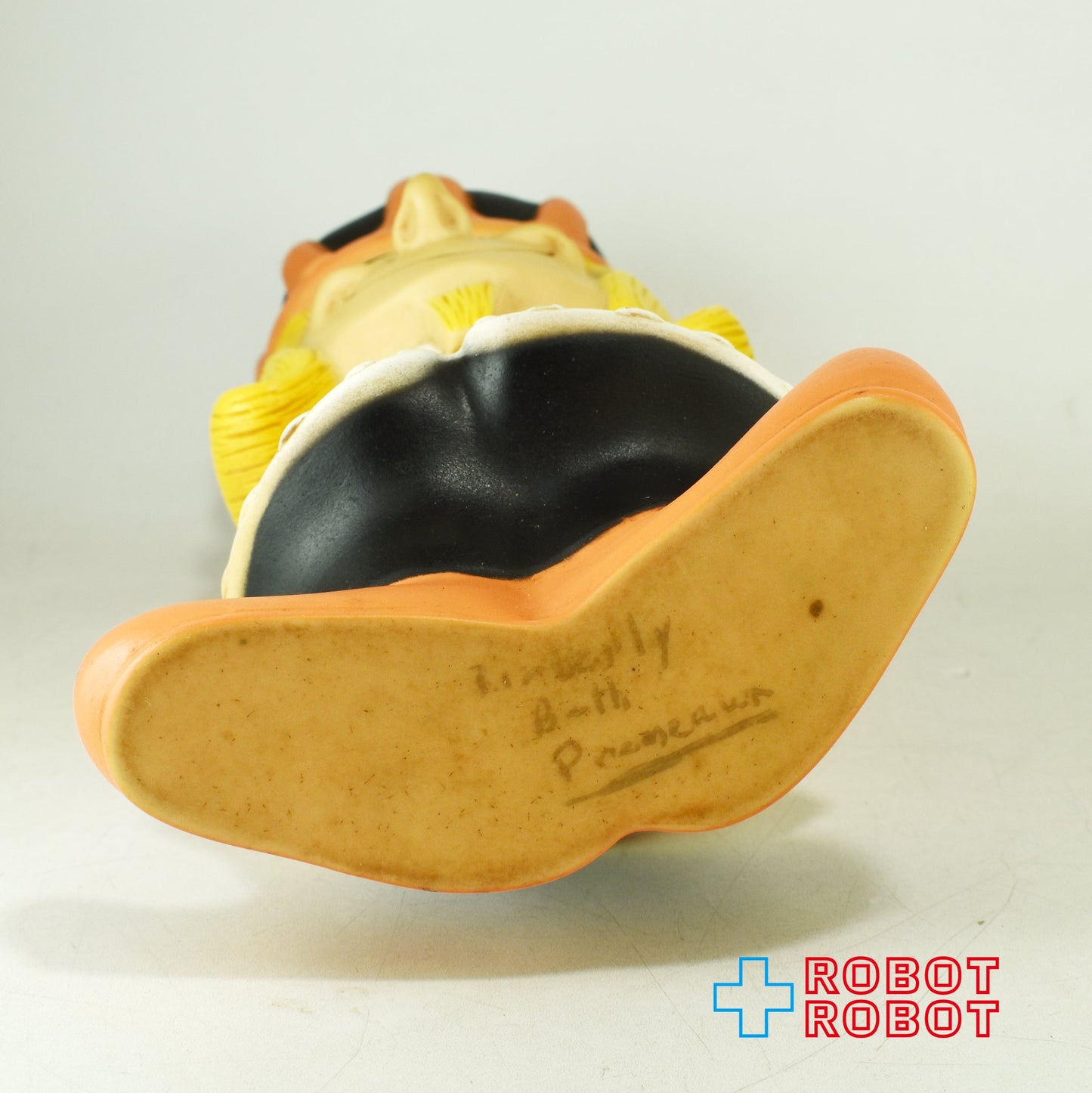 ウィニー・ザ・ファースト ソフビ 貯金箱 1980s