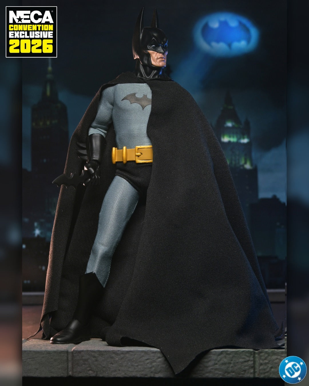 ネカ DCコミックス バットマン ダークナイト 8インチ クロウズド アクションフィギュア 未開封