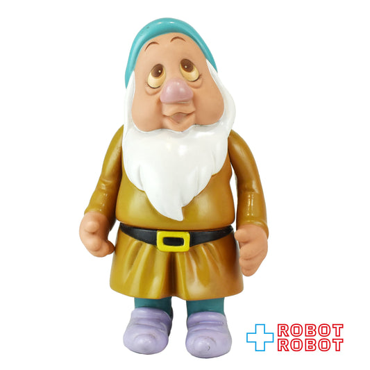 ディズニー 白雪姫と七人のこびと スリーピー (ねぼすけ) 17センチ ソフビフィギュア