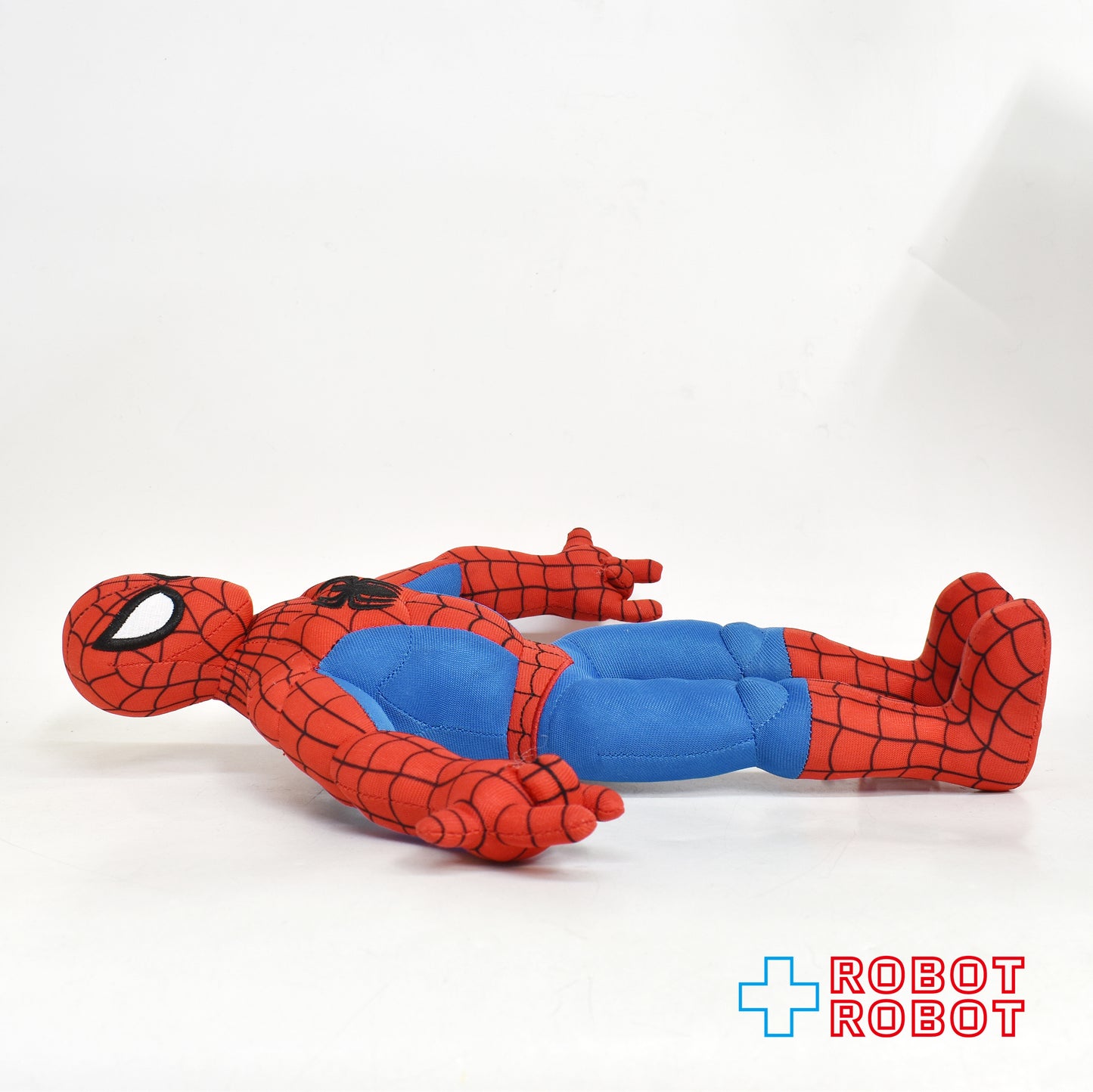 ディズニーストア マーベルキッズ スパイダーマン アクション ぬいぐるみ 33センチ