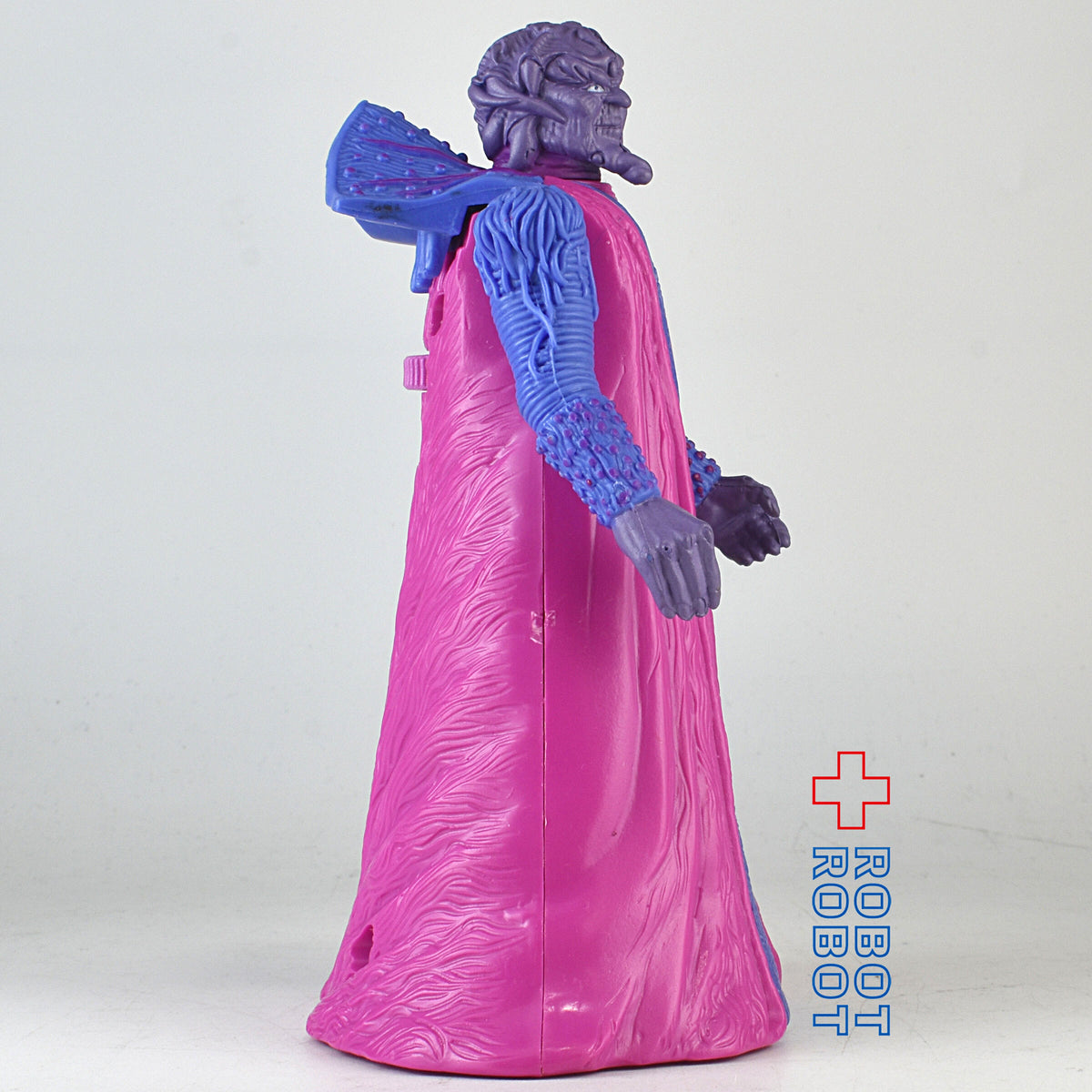 パワーレンジャー アイバン・ウーズ アクションフィギュア武器付