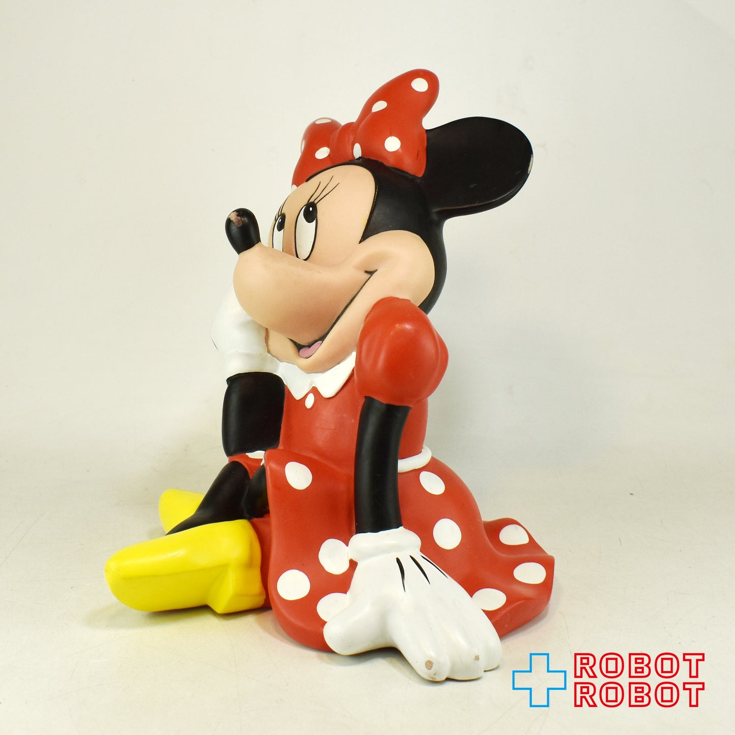 ディズニー ミニーマウス 頬杖 ソフビ 貯金箱