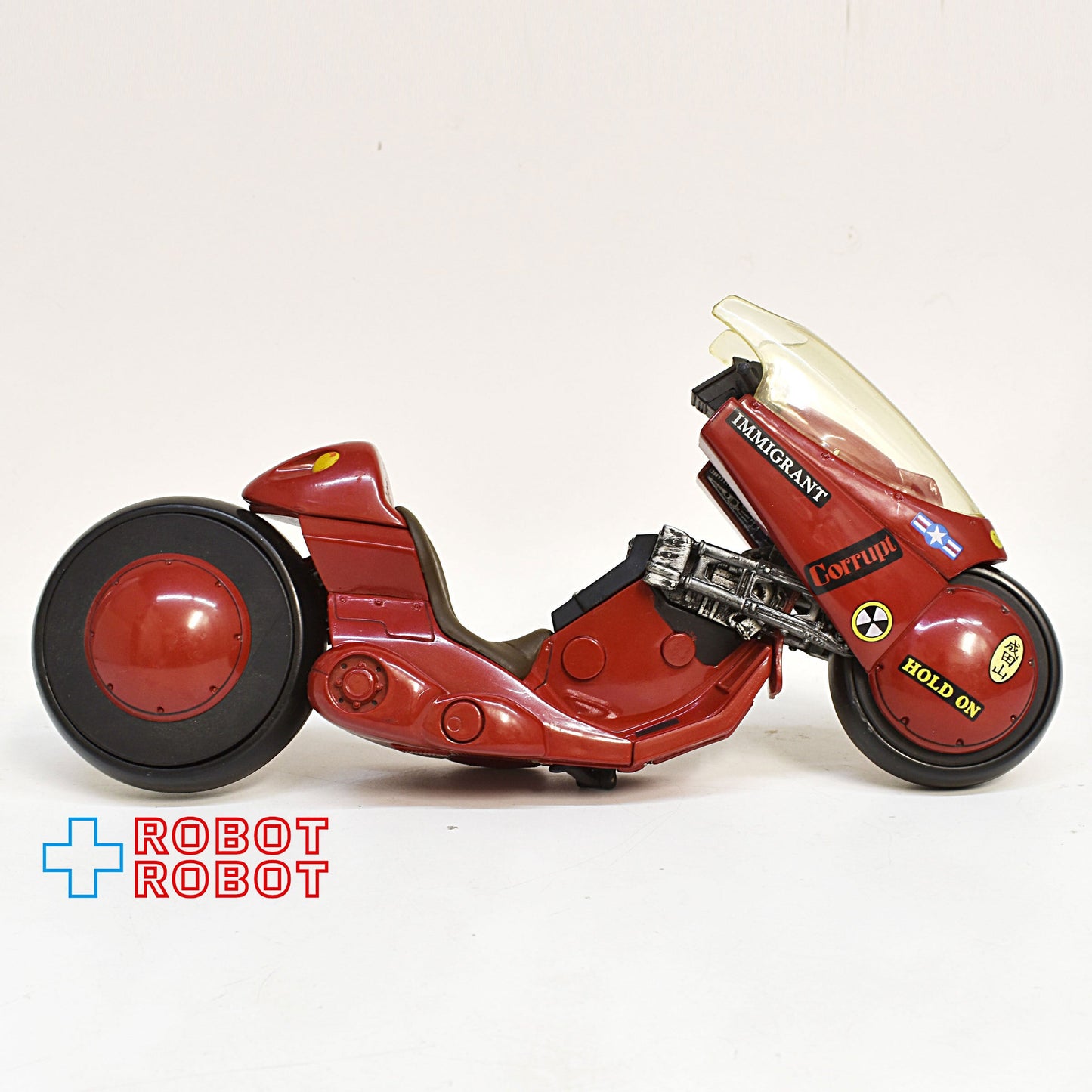 マクファーレン アキラ 金田のバイク