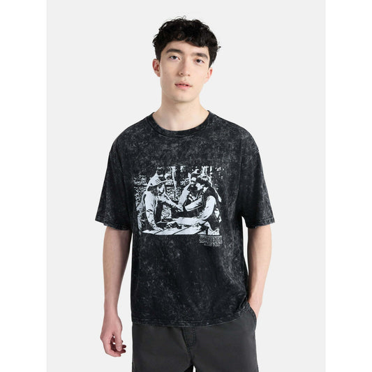 ストレンジャー・シングス on last strange adventure Tシャツ