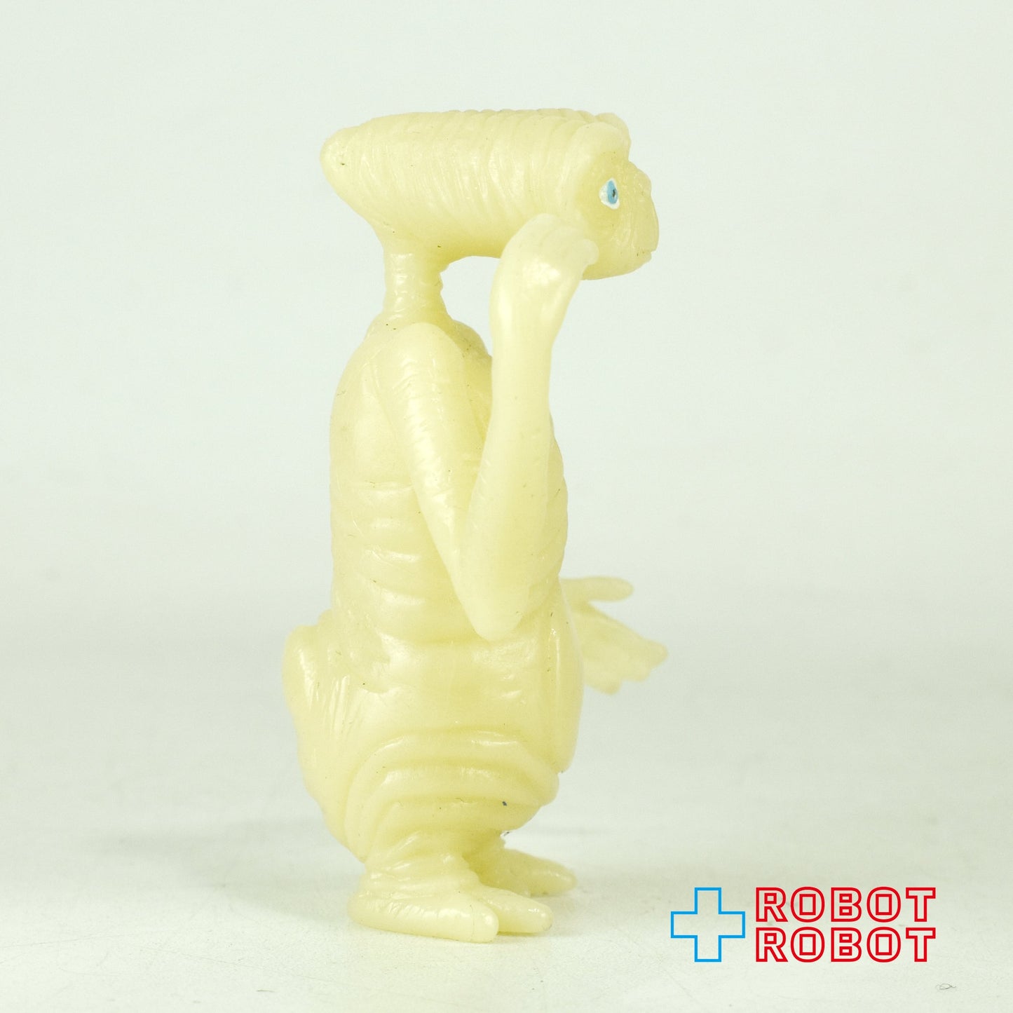 ユニバーサル E.T. 蓄光 PVCフィギュア 6センチ