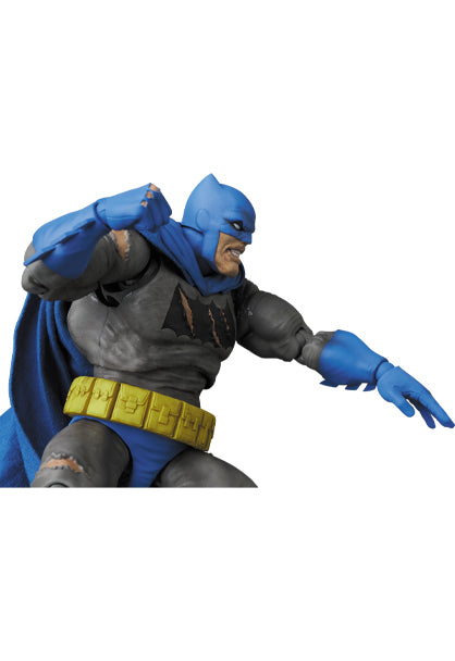 メディコム・トイ MAFEX マフェックス No.119 The Dark Knight Triumphant バットマン アクションフィギュア 未開封